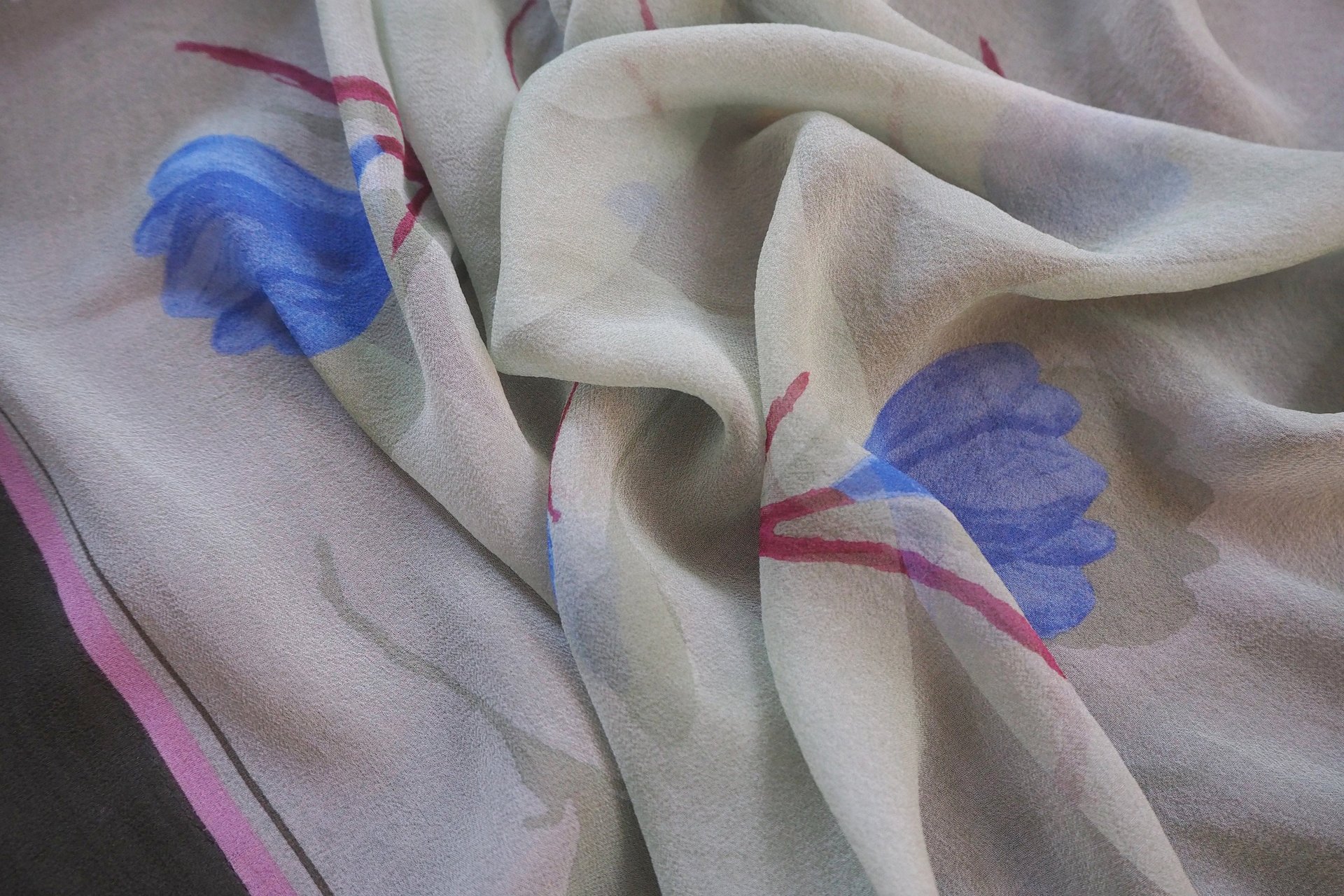 Vintage silk scarf | Vintage Marja Kurki scarf | Marja Kurki silk scarf | Small vintage silk scarf