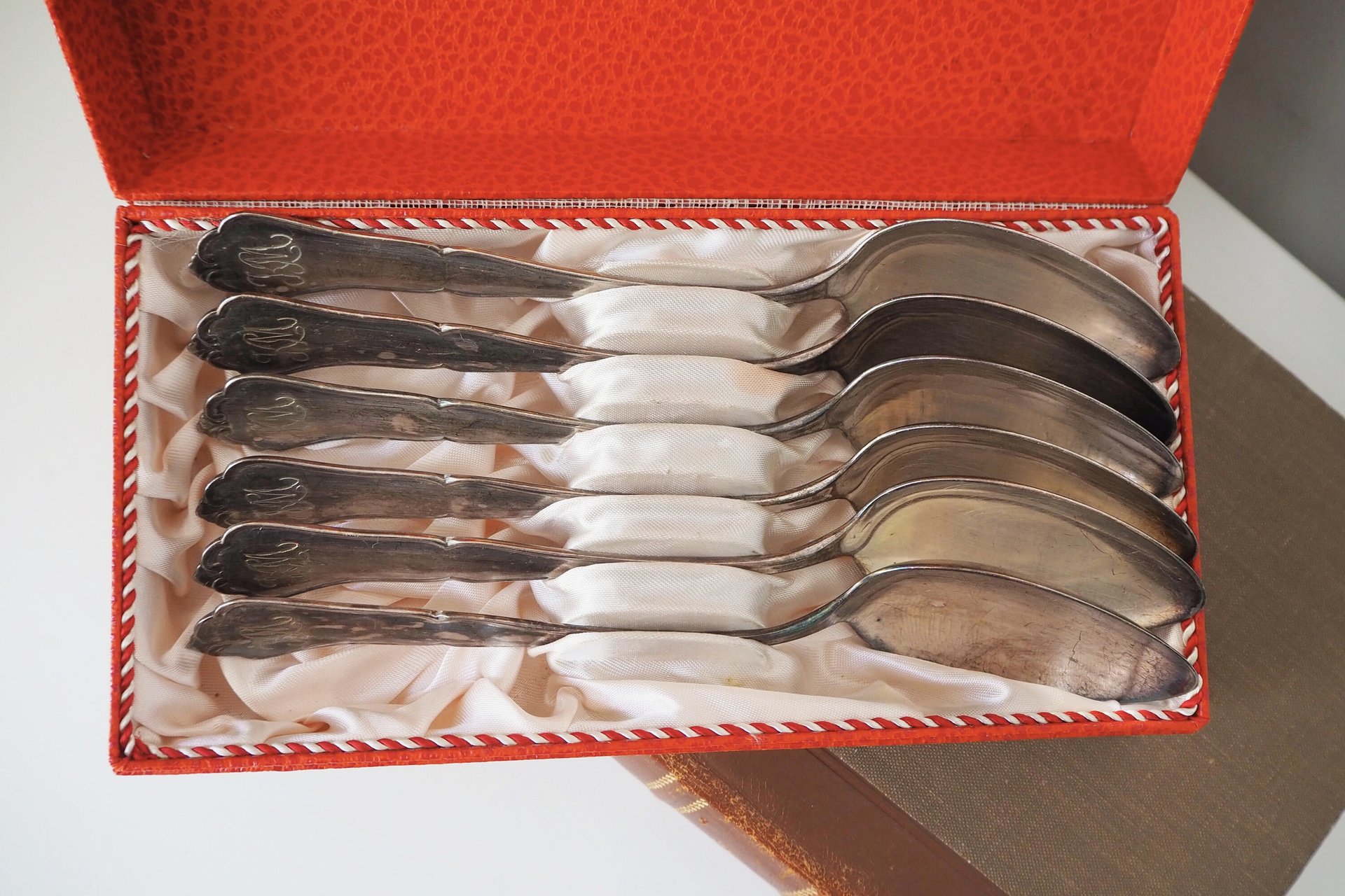 Set of six vintage tablespoons | Vintage silver plated tablespoons | Vintage engraved spoons | Vintage alpacca silver tablespoons