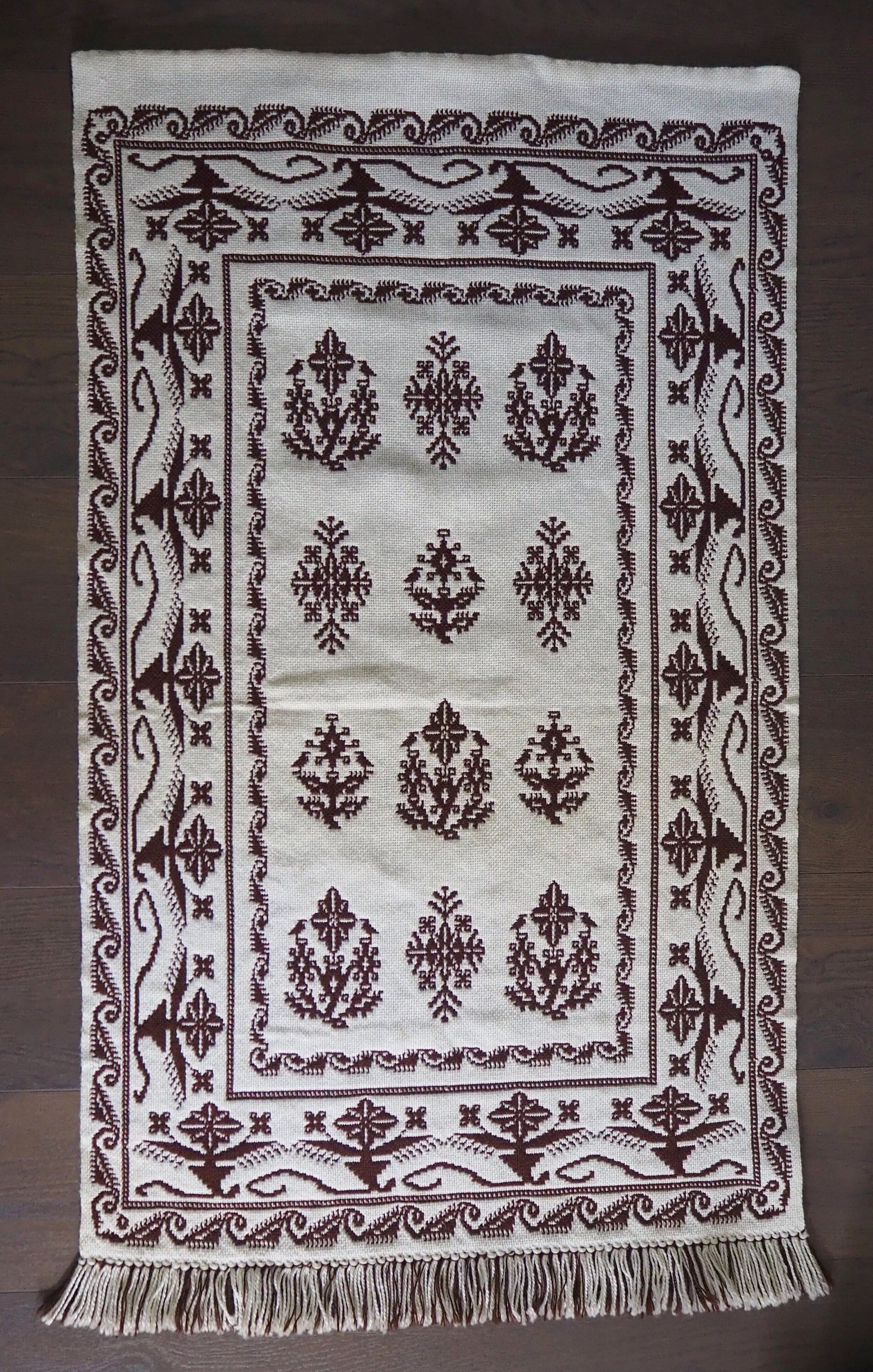 Vintage wall hanging | Large brown and white wall hanging | Scandinavian wall hanging | Vintage wall tapestry | Handmade wall tapestry