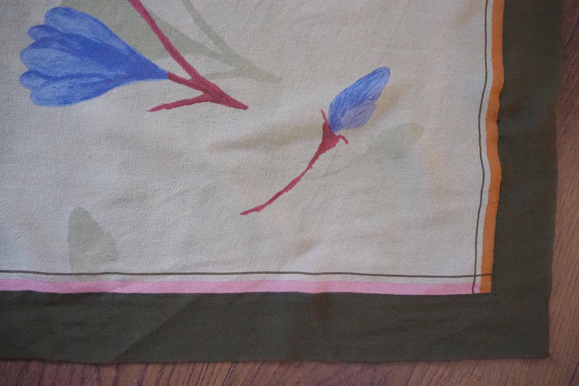 Vintage silk scarf | Vintage Marja Kurki scarf | Marja Kurki silk scarf | Small vintage silk scarf