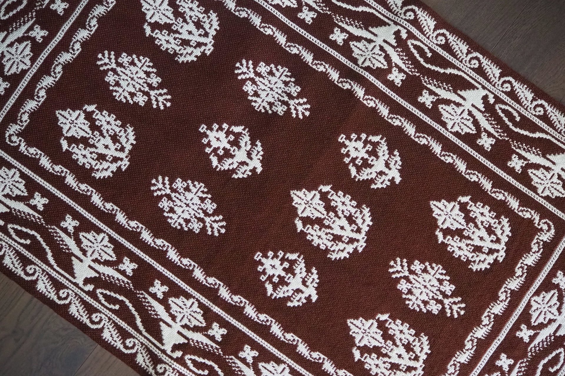 Vintage wall hanging | Large brown and white wall hanging | Scandinavian wall hanging | Vintage wall tapestry | Handmade wall tapestry