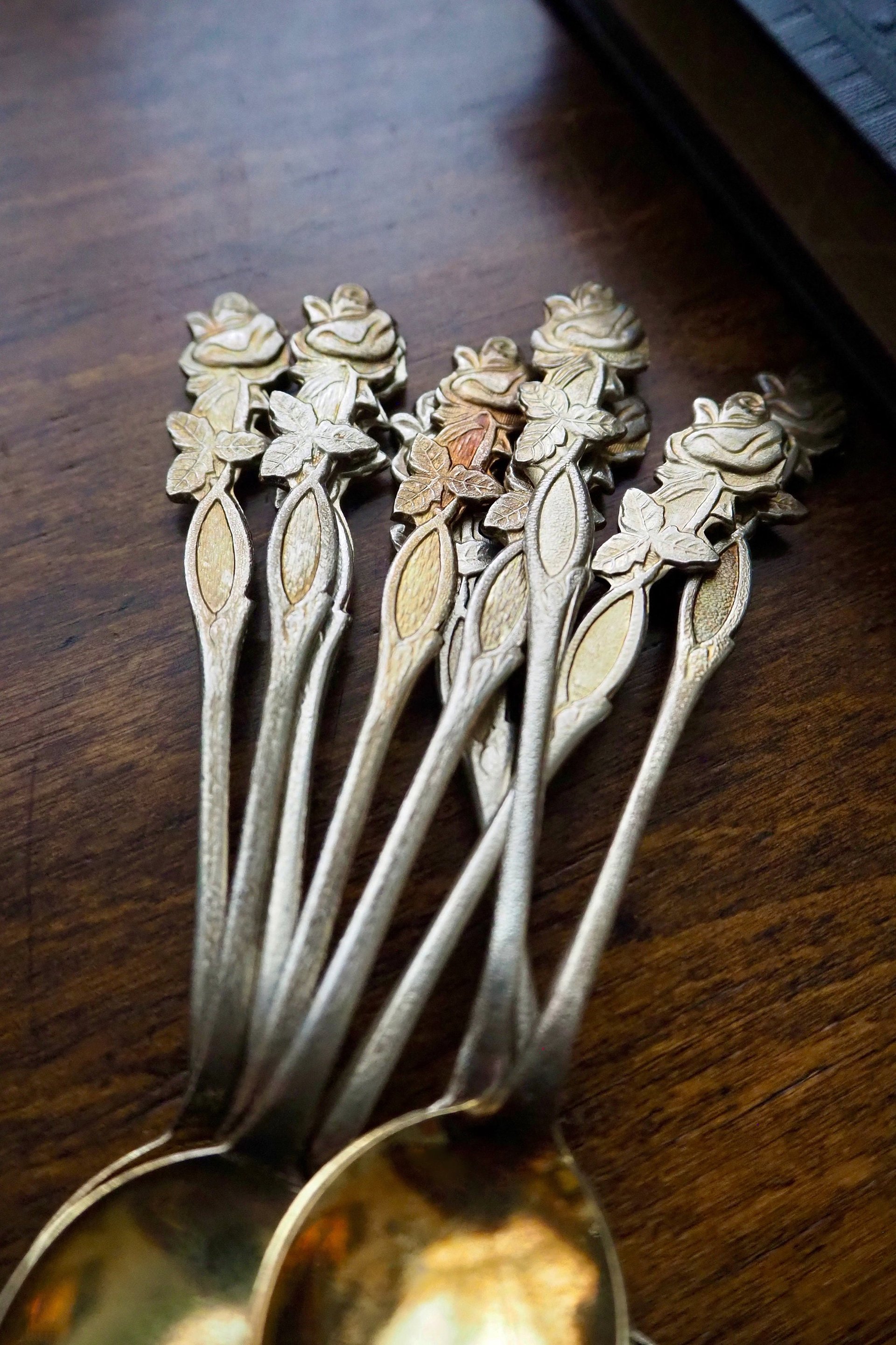 Set of nine vintage teaspoons | Vintage alpacca silver teaspoons | Mismatched teaspoons | Rose teaspoon set | Vintage alpacca teaspoons