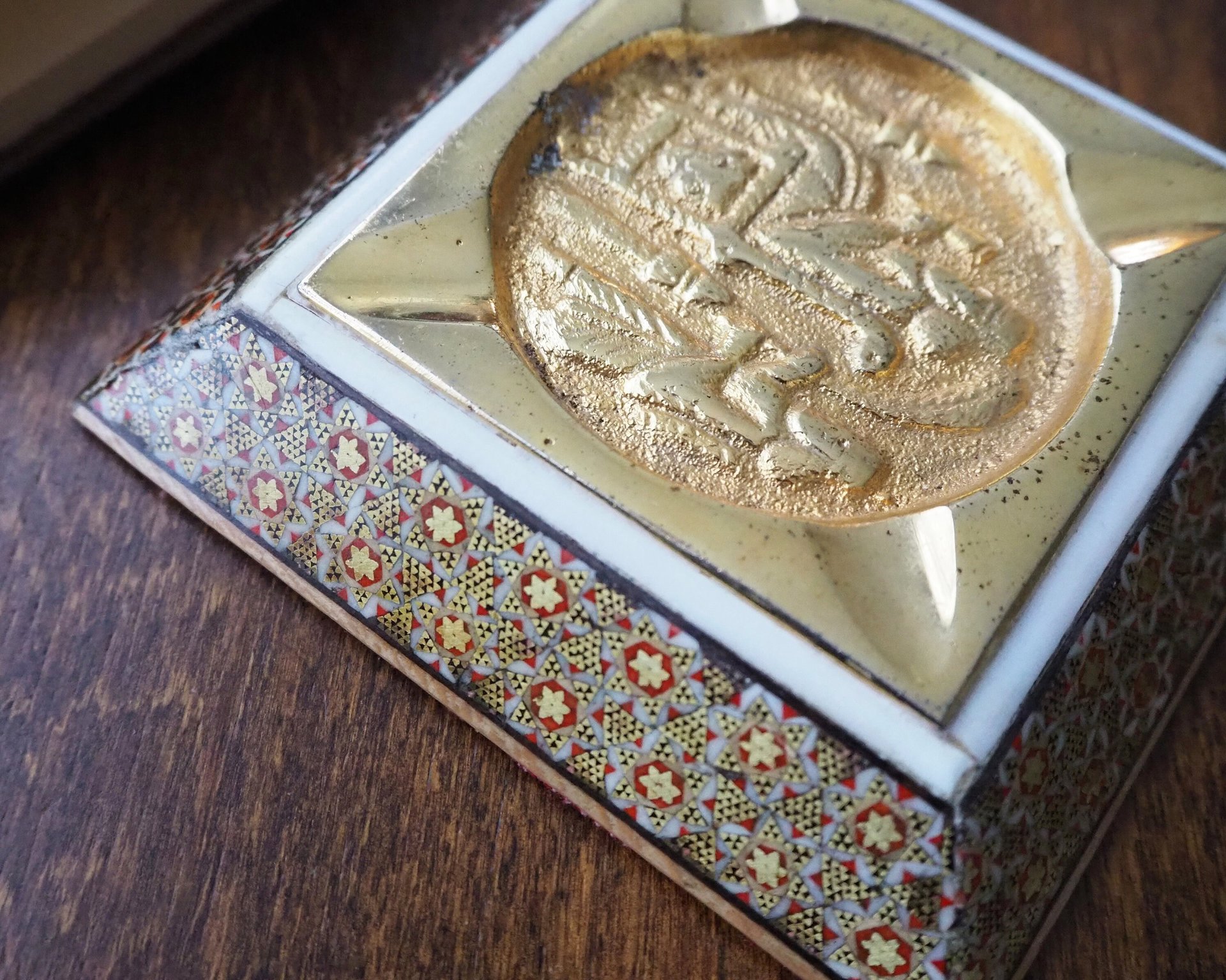 Vintage ashtray | Mosaic inlay ashtray | Brass ashtray | Mosaic ashtray