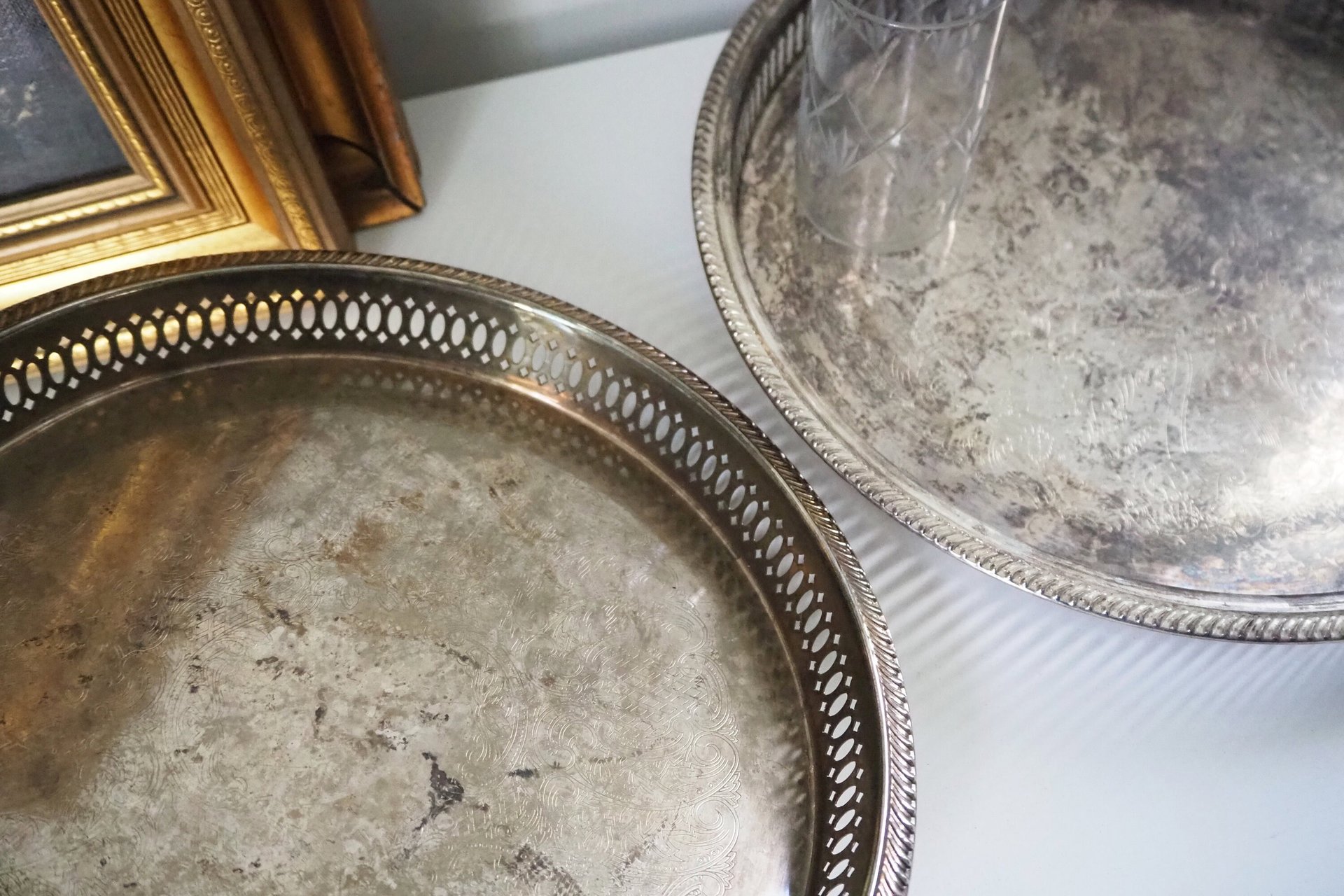 Set of two vintage silver plated trays | Vintage trays with a raised edge | Silver plated serving trays with a cutout rim