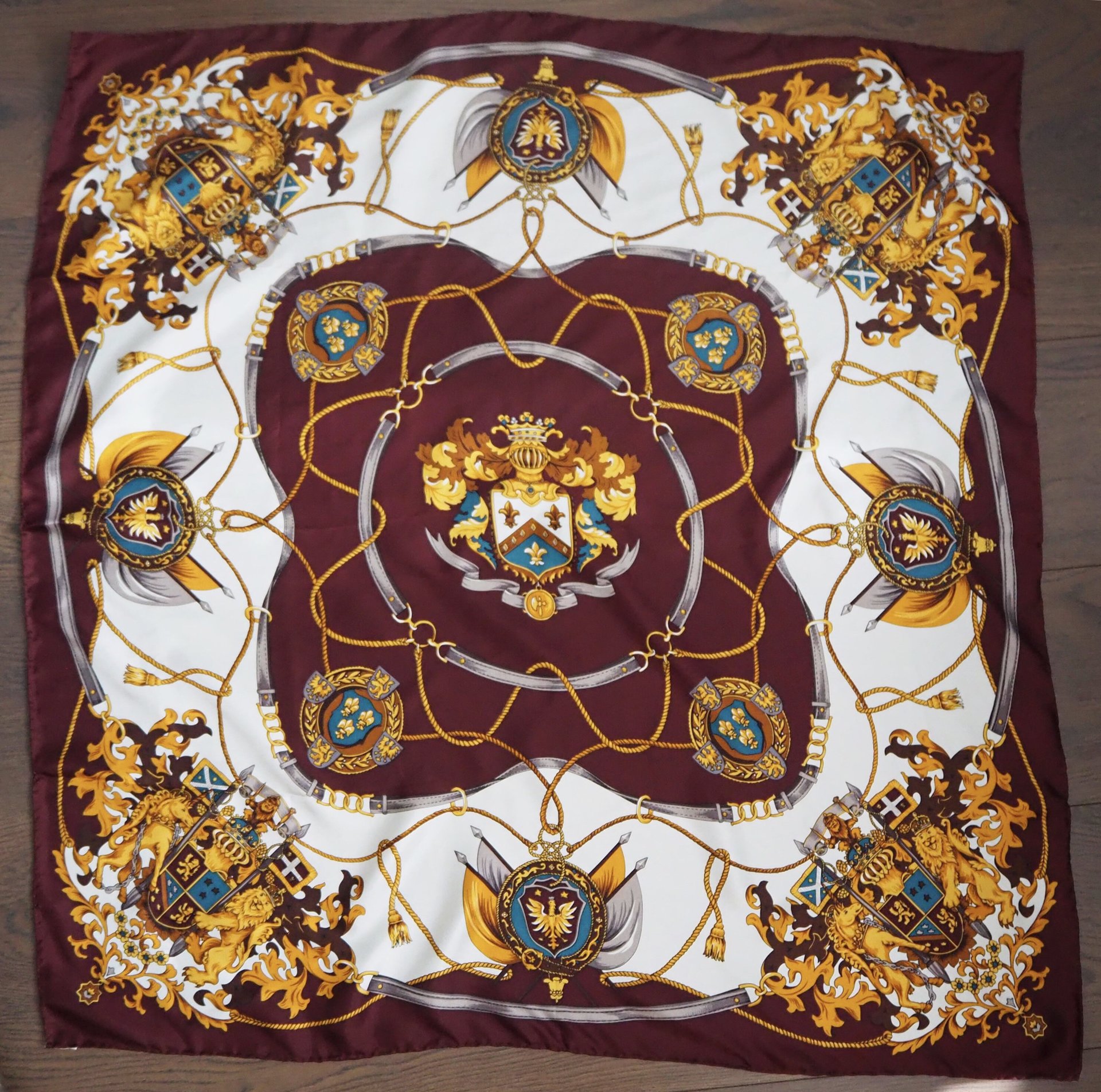 Vintage silk scarf | Purple silk scarf | Large vintage silk scarf | 100% silk scarf | Baroque silk scarf