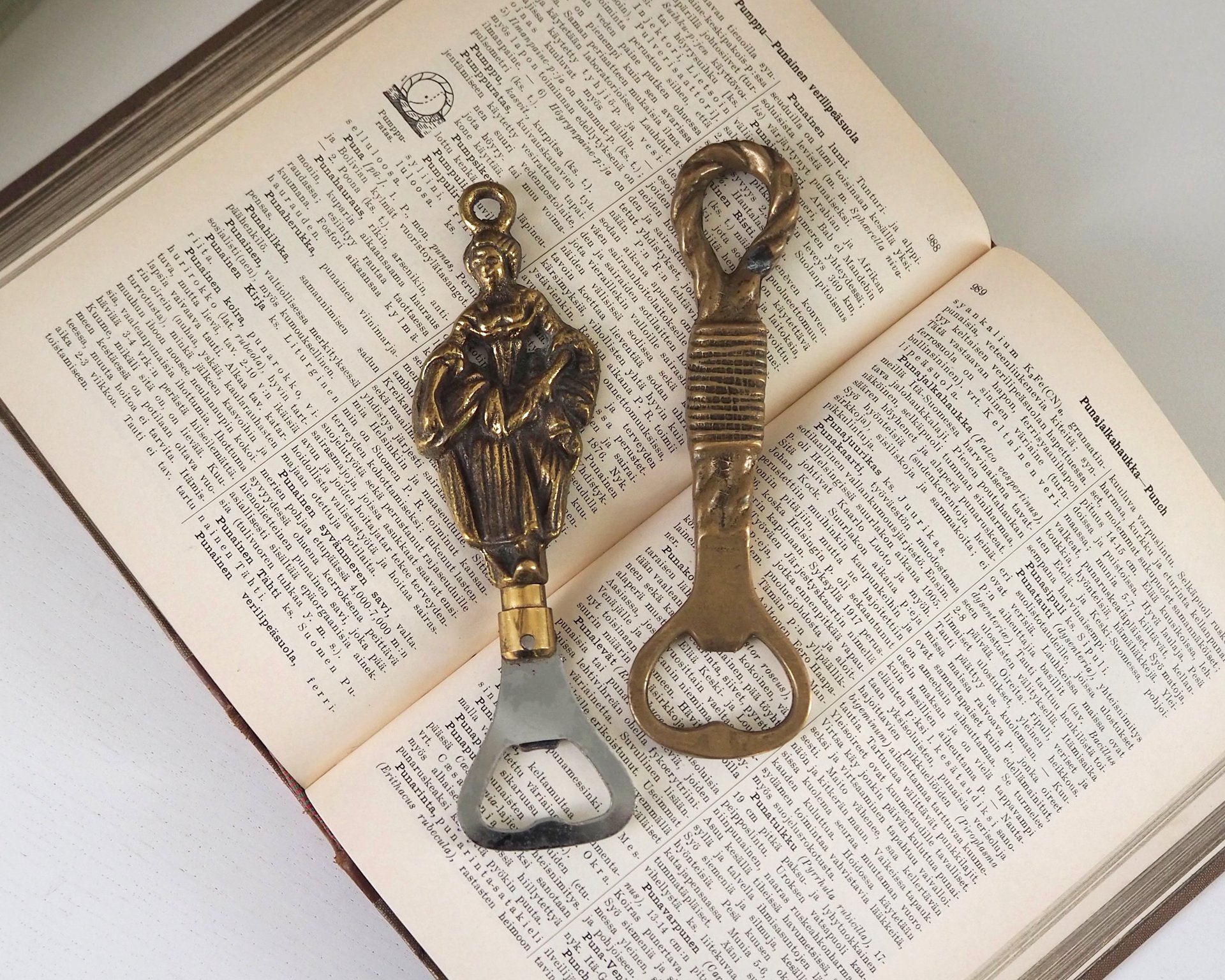 Vintage brass bottle openers | Brass bottle opener | Vintage bottle opener | Solid brass bottle opener | Made in England