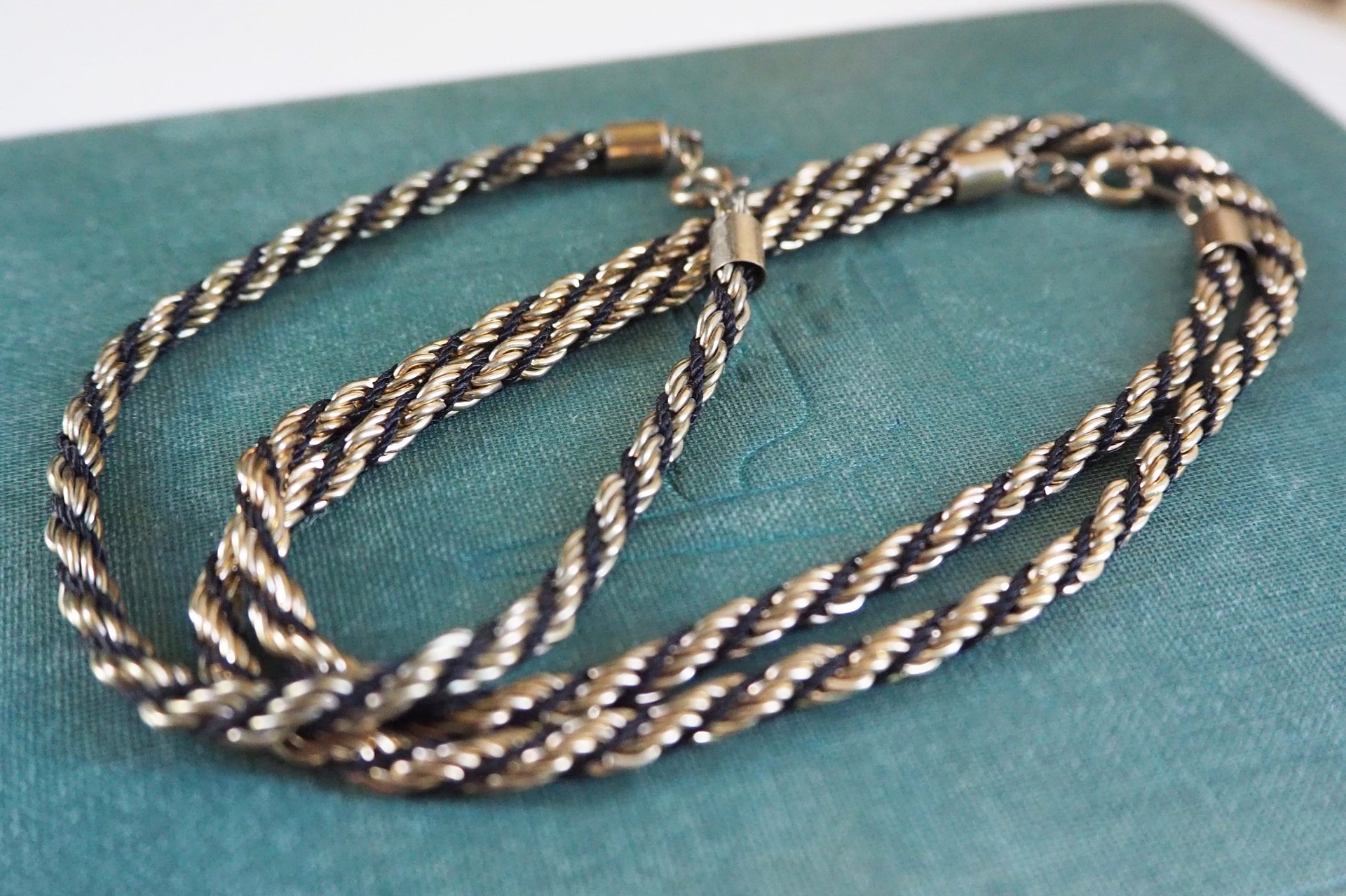 Vintage twist rope necklace and bracelet | Silver tone necklace and bracelet set | Rope chain necklace | Twist rope necklace | Matching set
