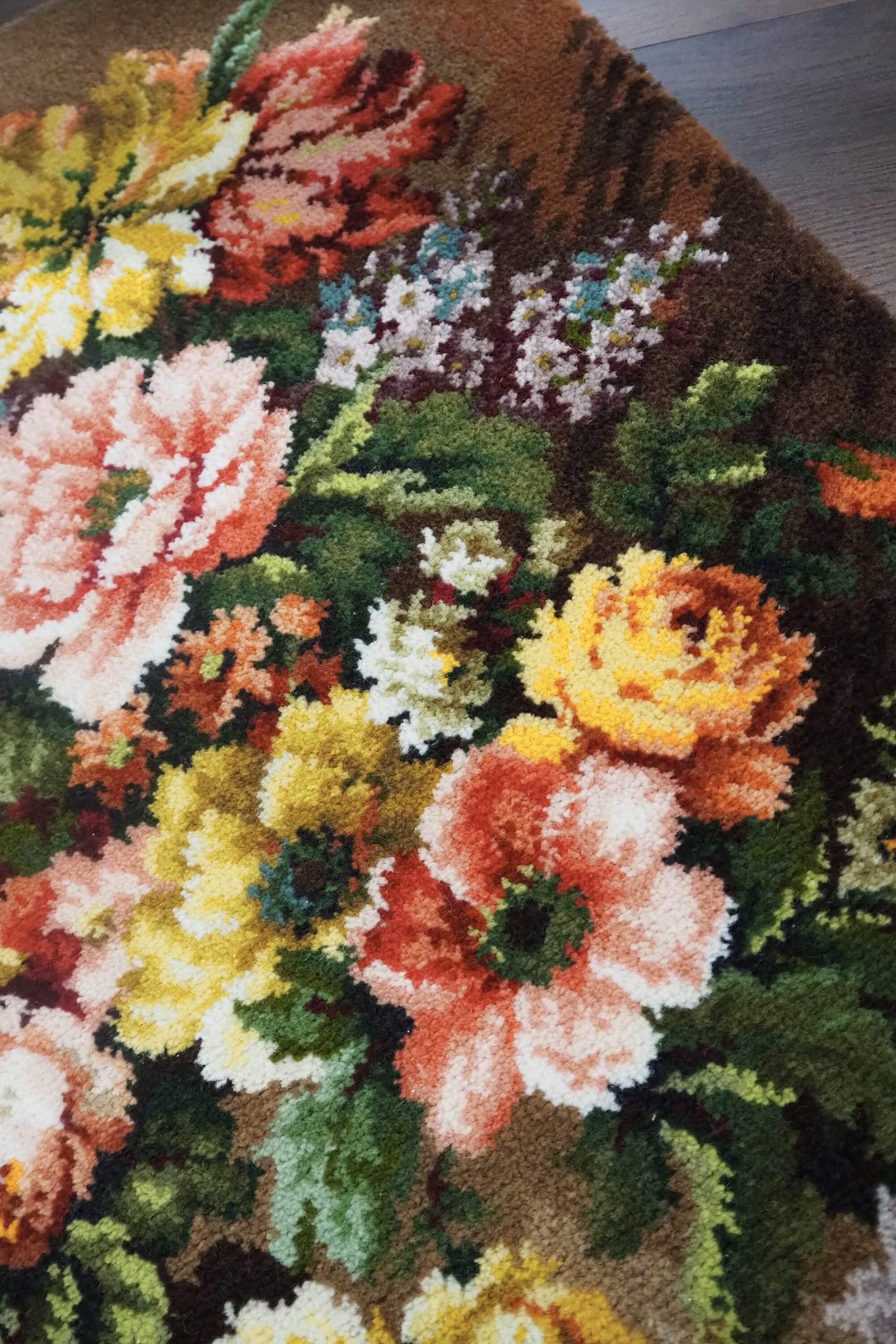 Vintage wall hanging | Carpets of Worth Picture Rug wall hanging | Summertime | Floral wall hanging | Made in England