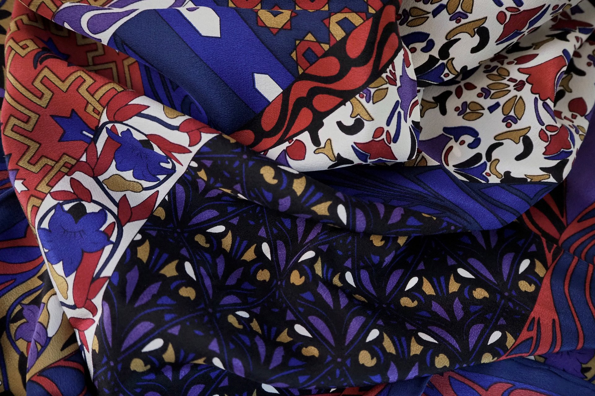 Vintage silk scarf | Vintage Marja Kurki scarf | Marja Kurki silk scarf | Geometric vintage silk scarf