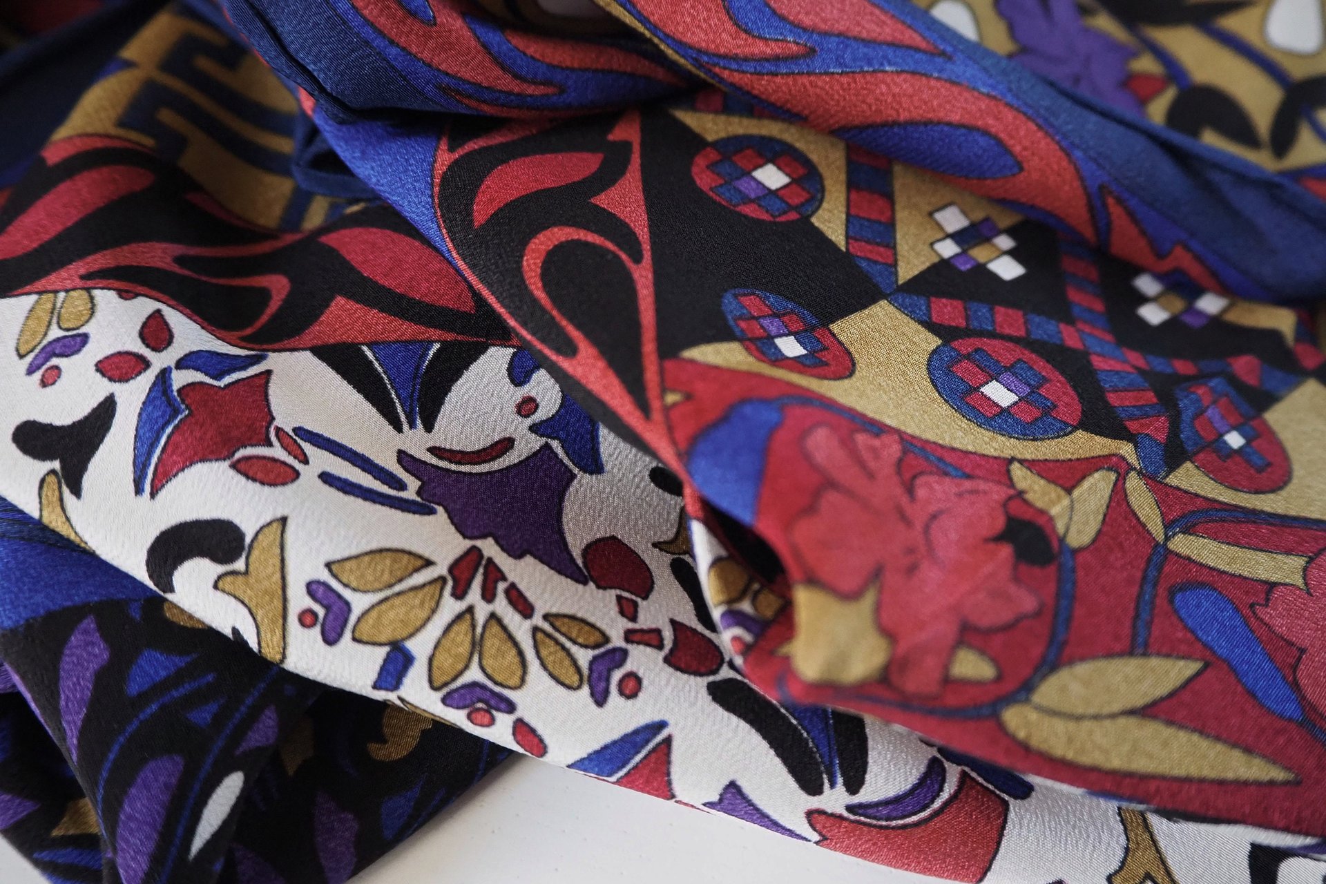 Vintage silk scarf | Vintage Marja Kurki scarf | Marja Kurki silk scarf | Geometric vintage silk scarf