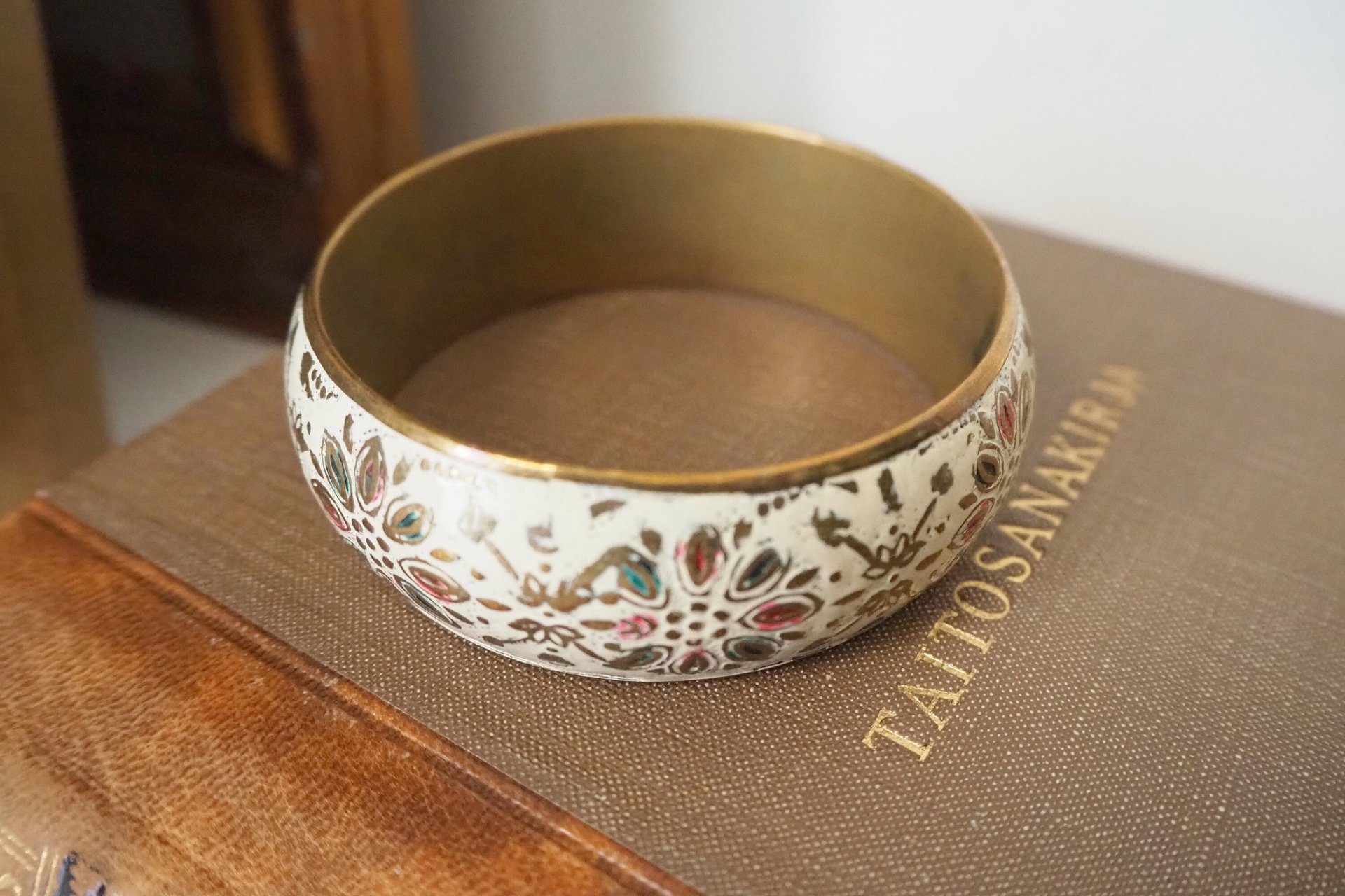 Vintage brass bangle | Vintage brass bracelet | Ornate brass bangle | Stacking bangle