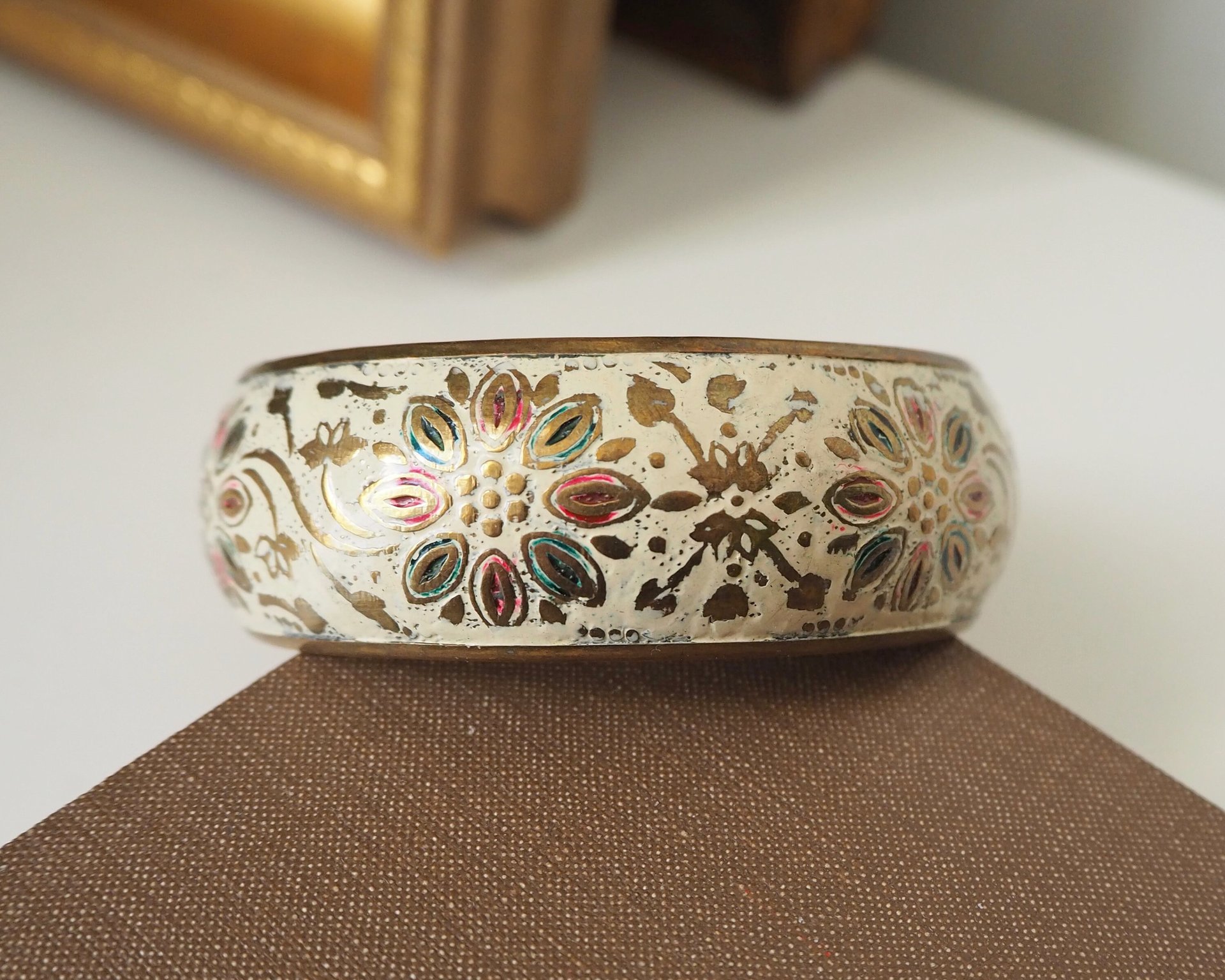 Vintage brass bangle | Vintage brass bracelet | Ornate brass bangle | Stacking bangle
