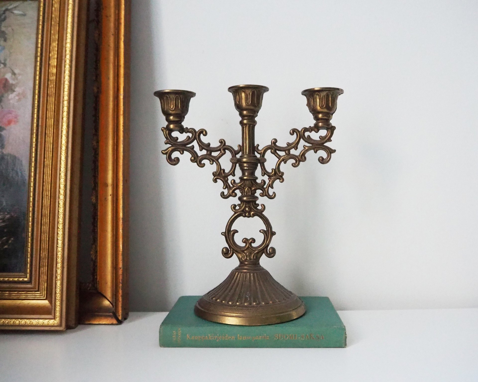 Vintage three arm candelabra | Ornate candelabra | Three arm candlestick holder | Vintage candelabrum | Small candelabrum