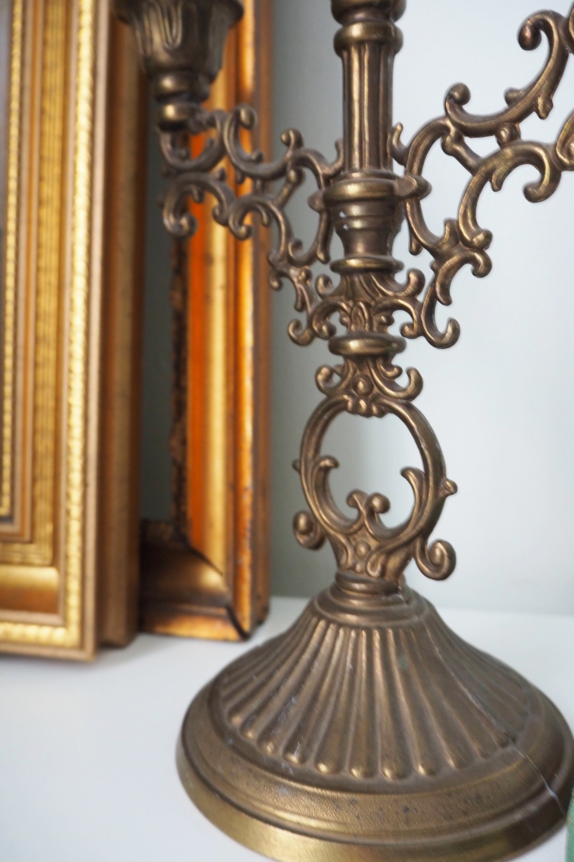 Vintage three arm candelabra | Ornate candelabra | Three arm candlestick holder | Vintage candelabrum | Small candelabrum