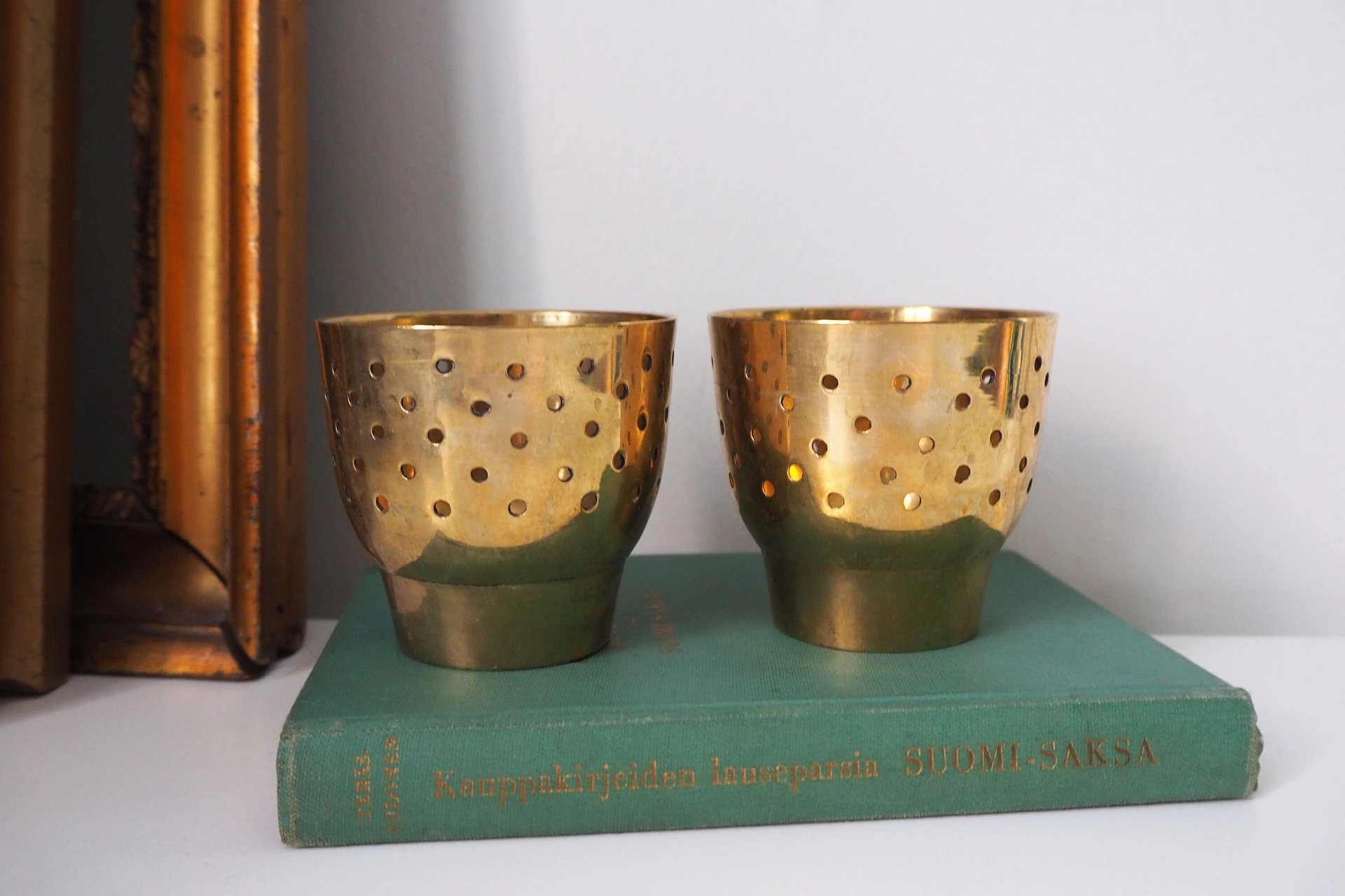 Vintage tealight holder sets | Brass candleholders | Vintage brass tealight holders | Brass tealight holders | Candleholder sets