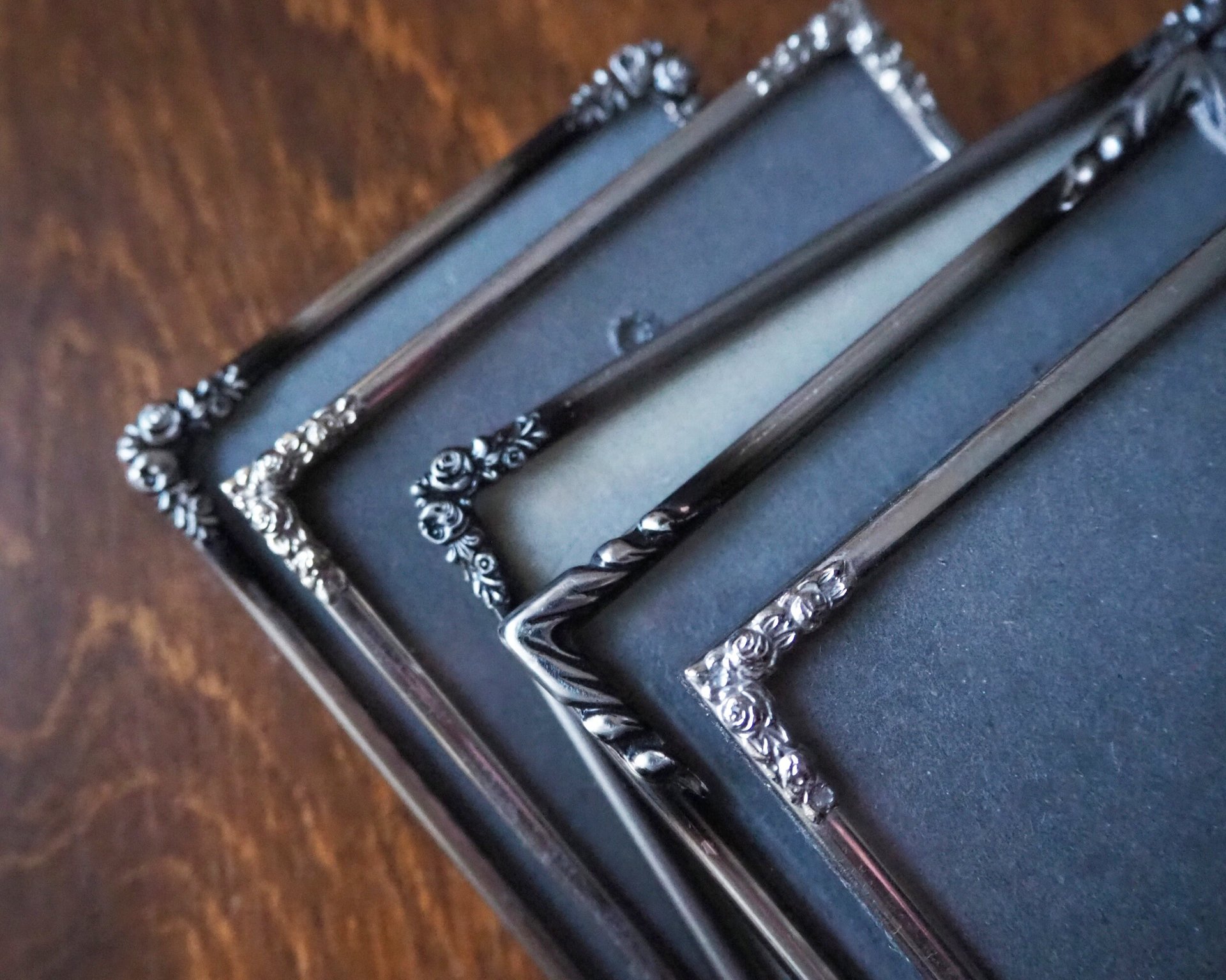 Set of five vintage photo frames | Mismatched vintage picture frames | Vintage silver plated picture frames | Vintage silver plated frames