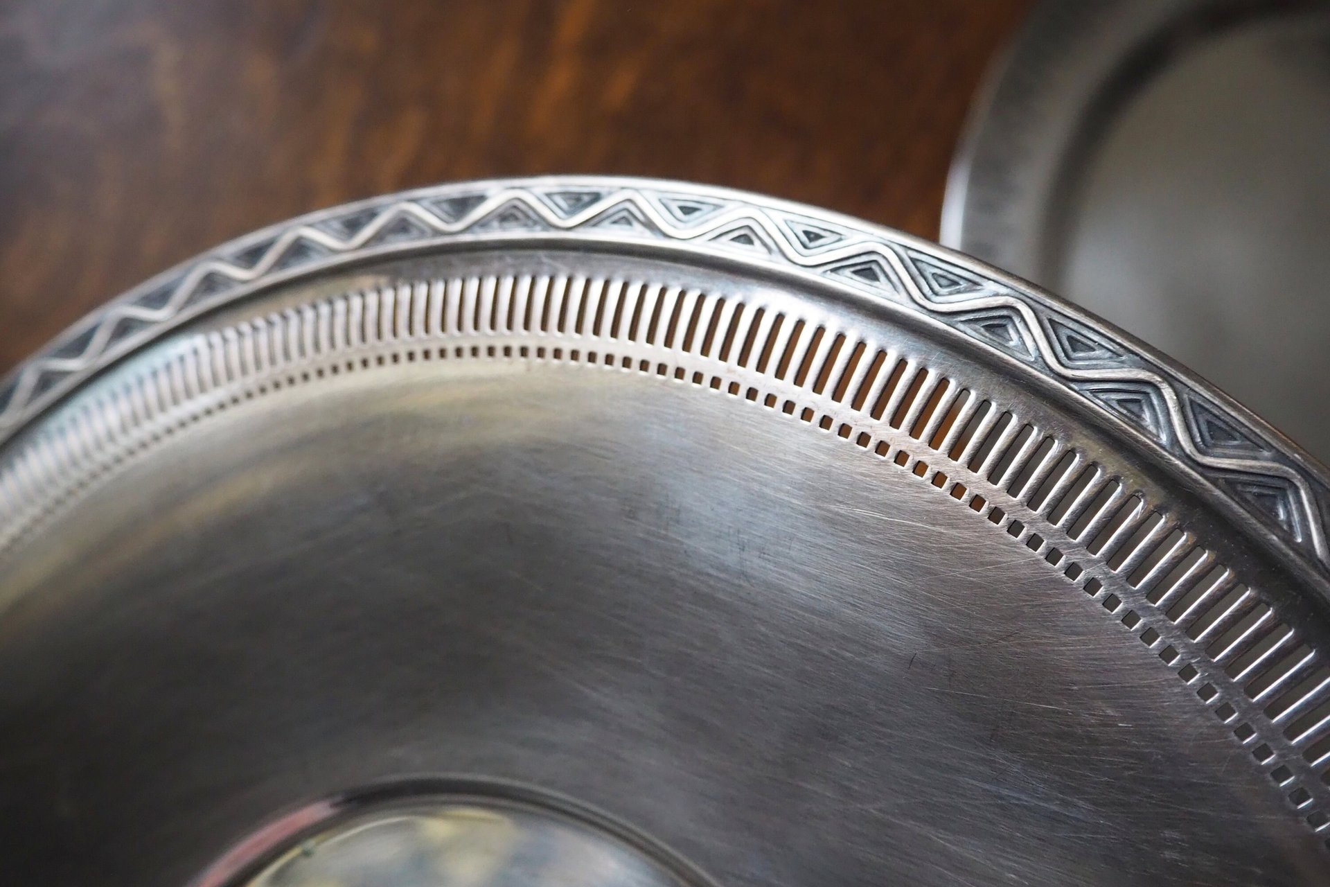 Set of two vintage alpacca silver trays | Mismatched vintage silver trays | Vintage silver plated plates | Alpacca silver platters