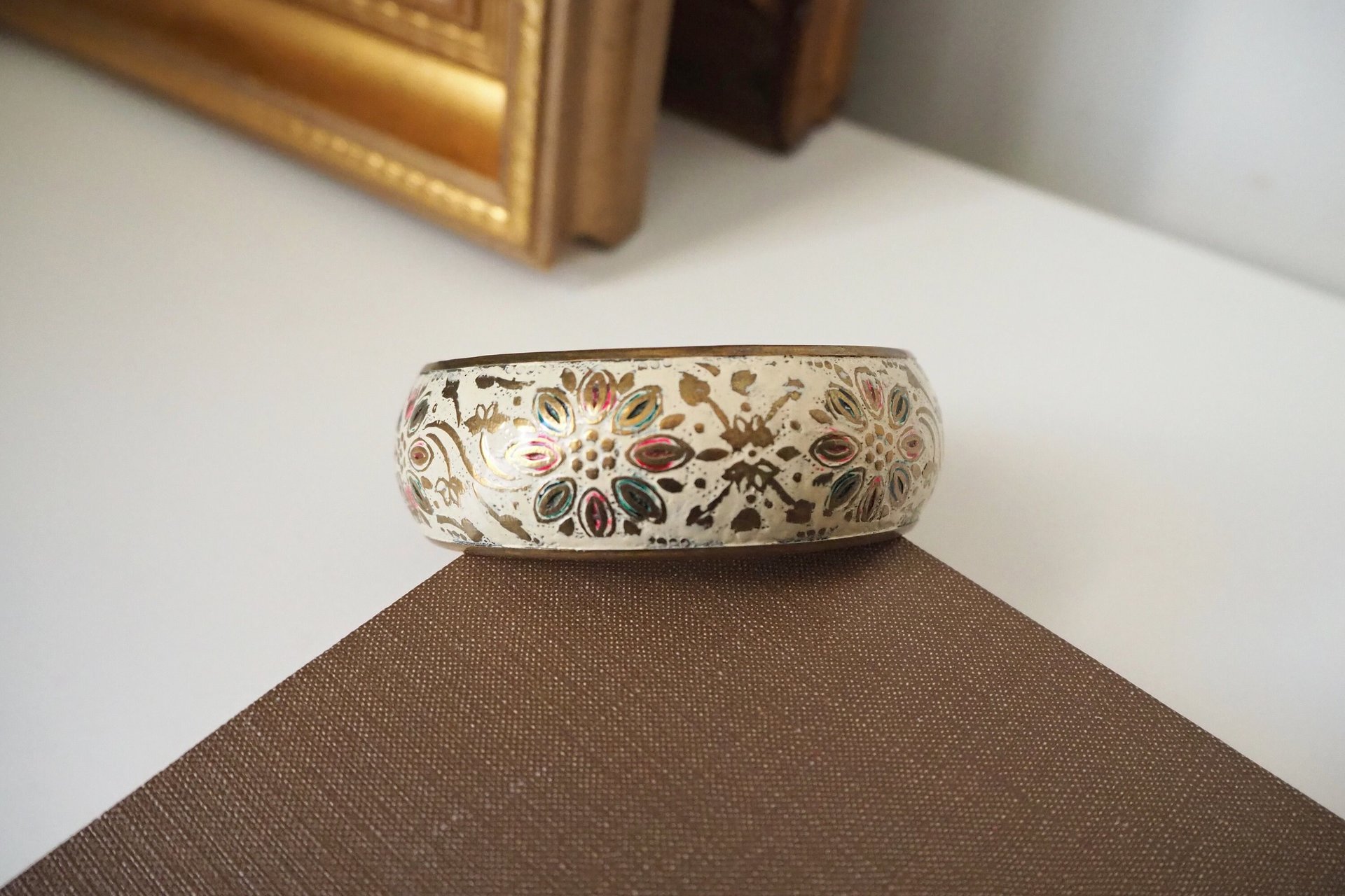 Vintage brass bangle | Vintage brass bracelet | Ornate brass bangle | Stacking bangle