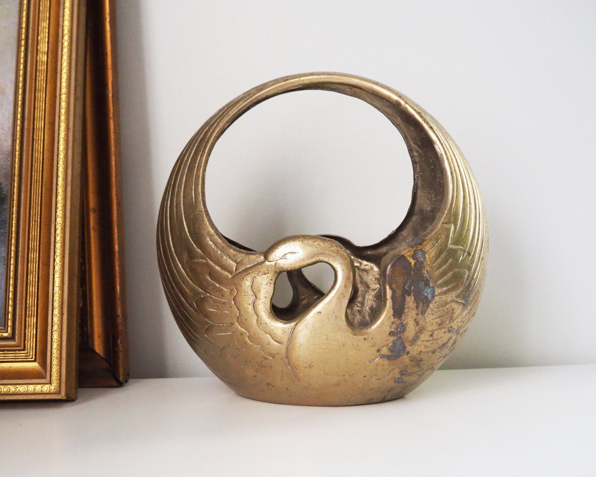 Vintage swan basket planter | Brass planter | Large vintage planter | Brass swan planter | Round swan planter