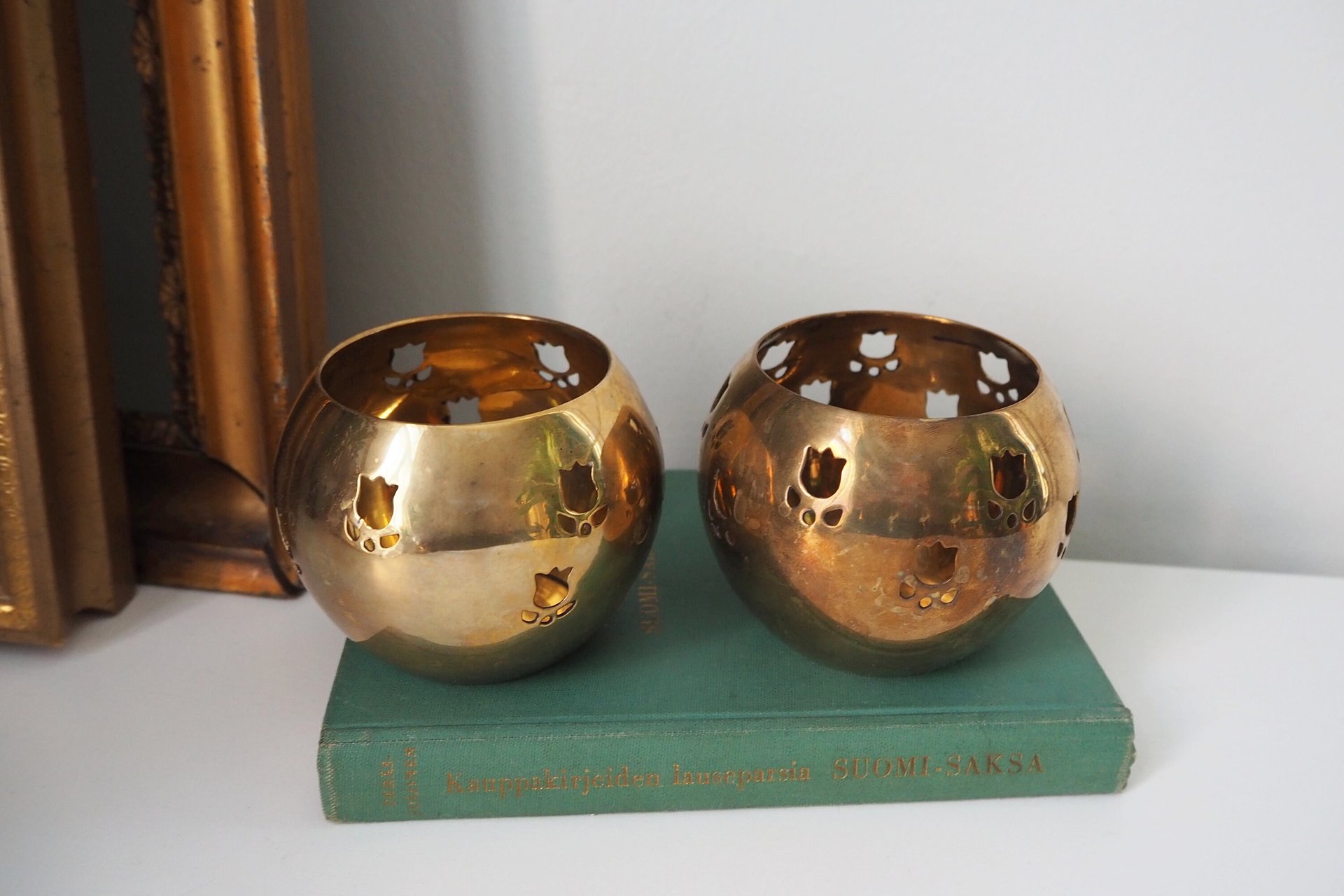 Vintage tealight holder sets | Brass candleholders | Vintage brass tealight holders | Brass tealight holders | Candleholder sets
