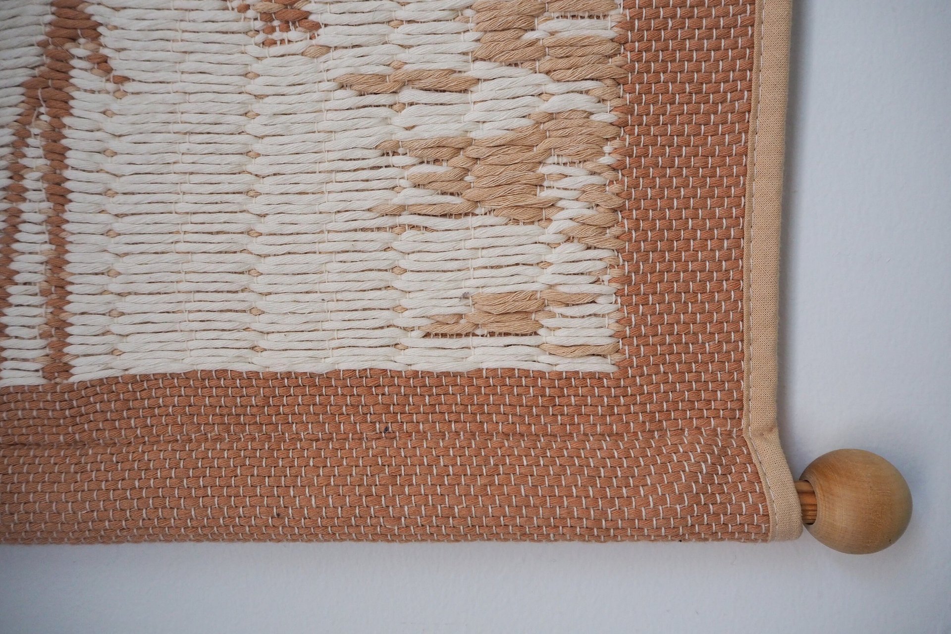 Vintage wall hanging | Pastel wall hanging | Vintage pink wall hanging | Scandinavian woven textile | Made in Finland