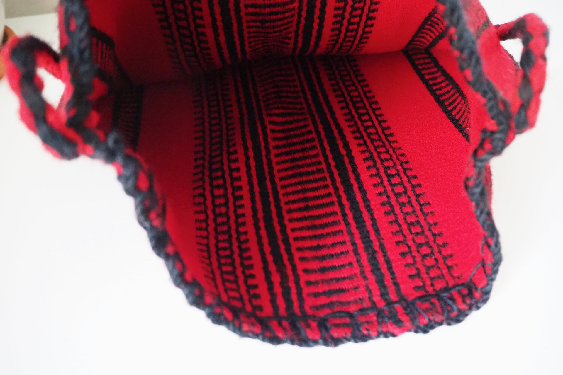 Vintage bag | Red and black shepherd's bag | Wool crossbody bag | Vintage wool bag | Red crossbody bag