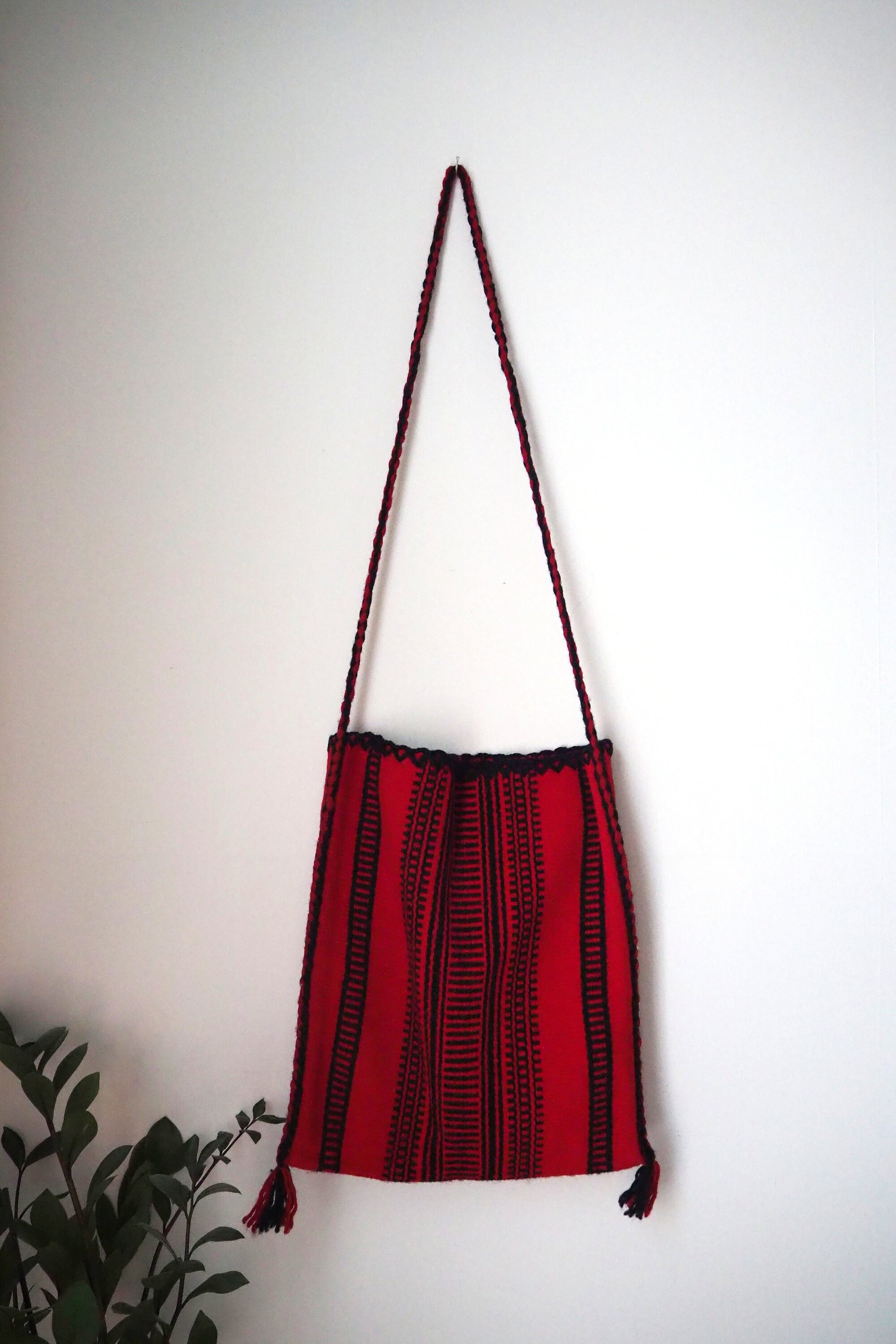 Vintage bag | Red and black shepherd's bag | Wool crossbody bag | Vintage wool bag | Red crossbody bag