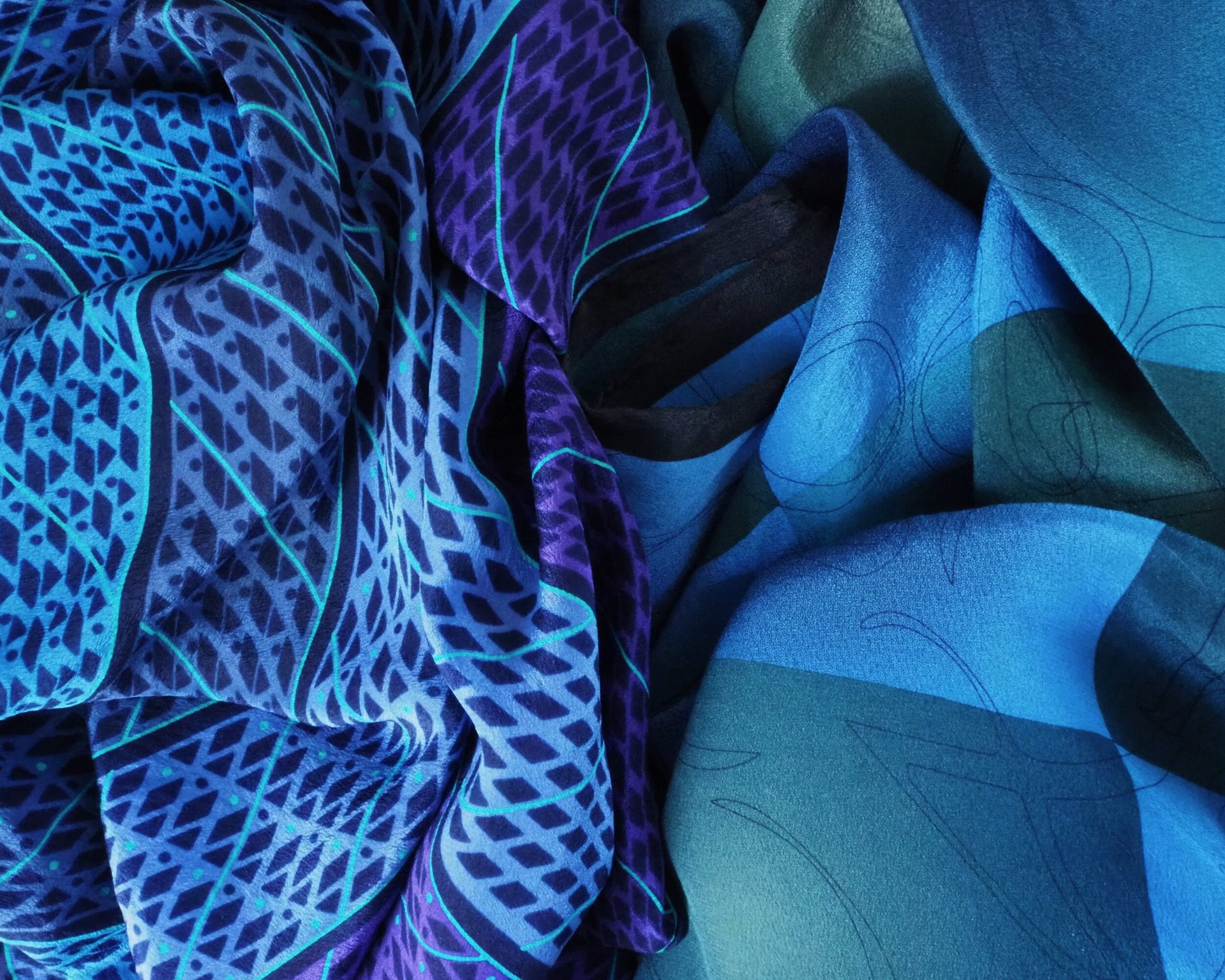 Vintage silk scarf | Vintage Marja Kurki scarf | Marja Kurki silk scarf | Geometric vintage silk scarf