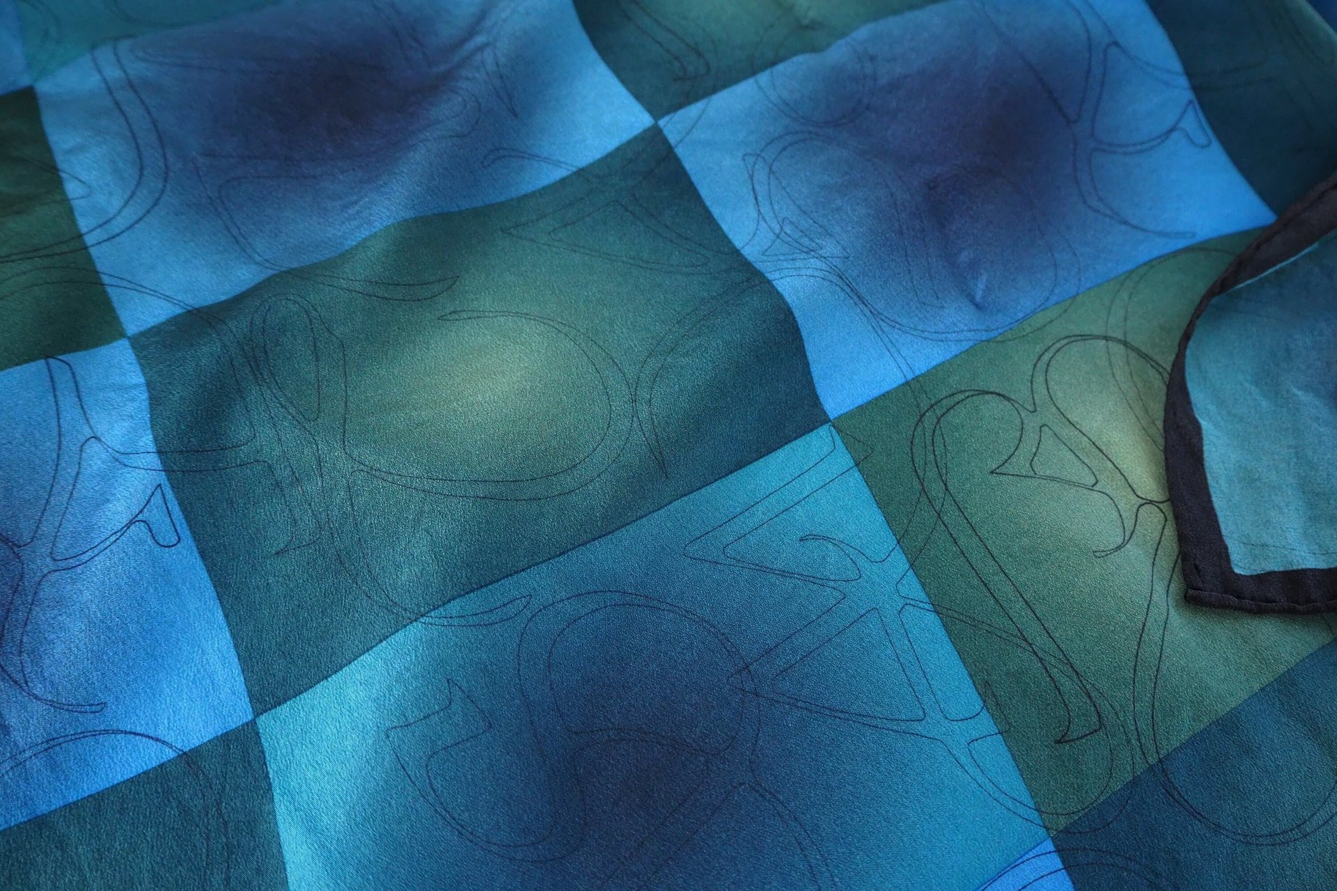 Vintage silk scarf | Vintage Marja Kurki scarf | Marja Kurki silk scarf | Geometric vintage silk scarf
