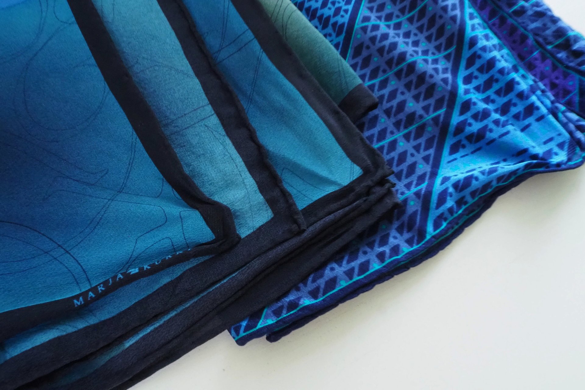Vintage silk scarf | Vintage Marja Kurki scarf | Marja Kurki silk scarf | Geometric vintage silk scarf