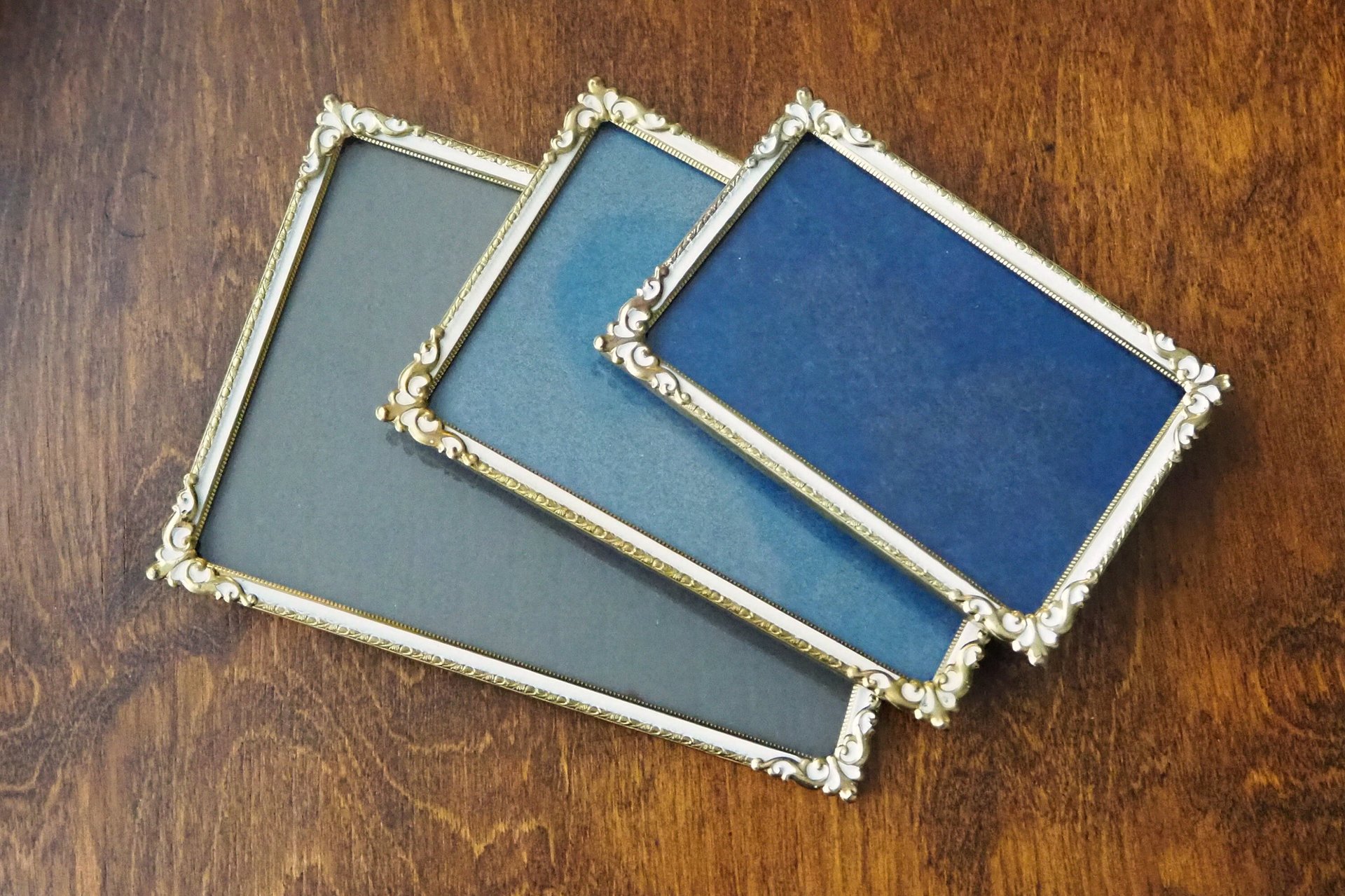 Set of three vintage photo frames | Set of three matching vintage frames | Vintage brass picture frames | Brass and white frames