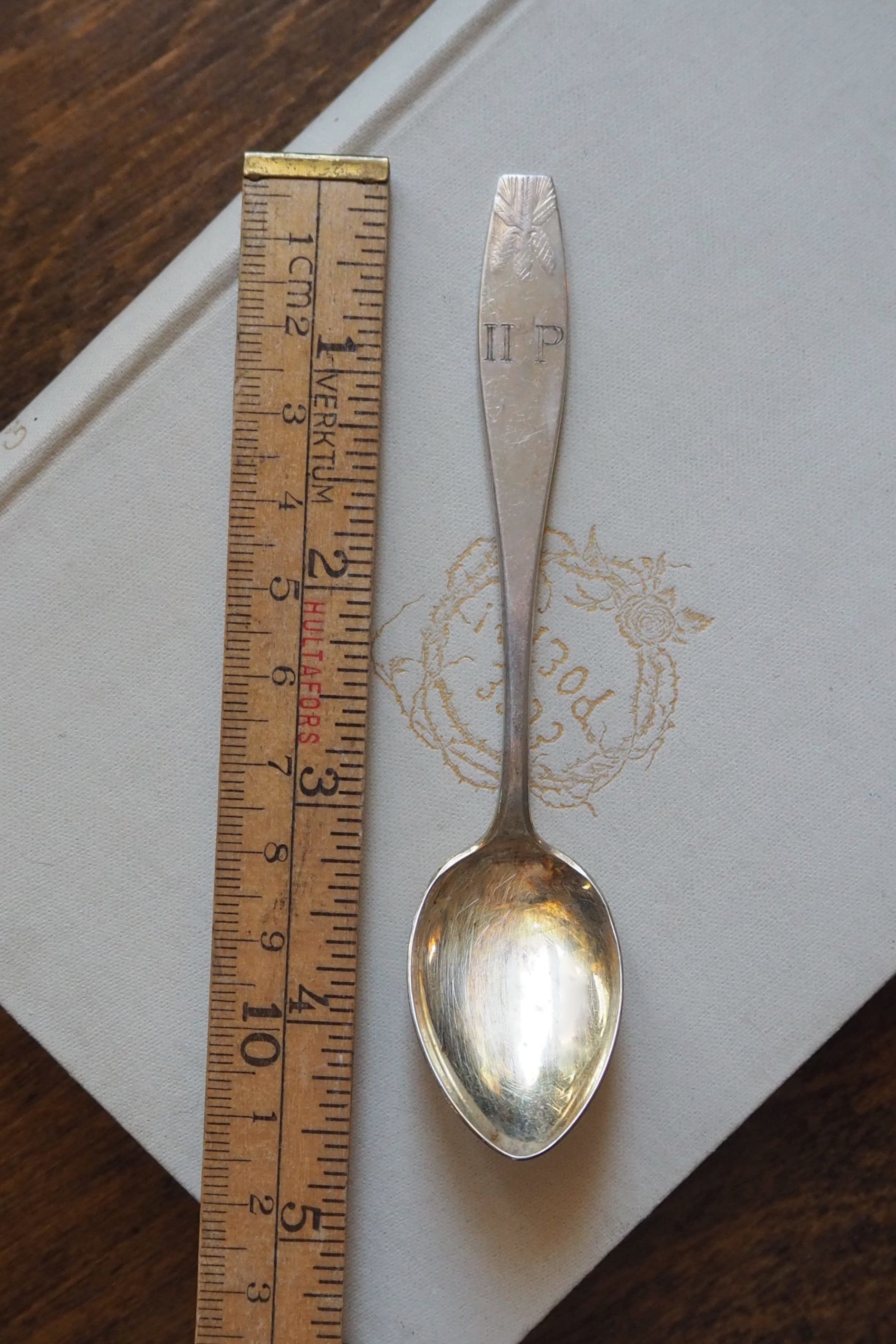Set of six vintage coffee spoons | Vintage alpacca silver coffee spoons | Small spoons | Pine cone coffee spoon set | Vintage alpacca spoons