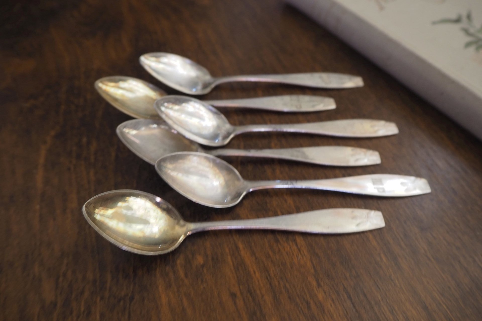 Set of six vintage coffee spoons | Vintage alpacca silver coffee spoons | Small spoons | Pine cone coffee spoon set | Vintage alpacca spoons