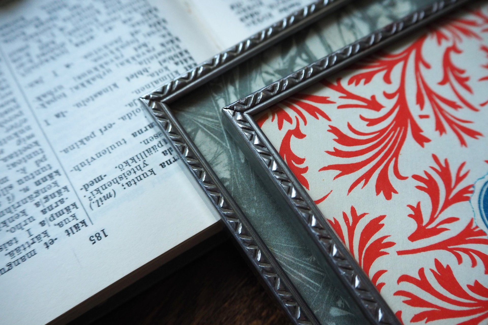 Set of two vintage silver plated photo frames | Small silver plated photo frames | Vintage picture frames | Matching frames