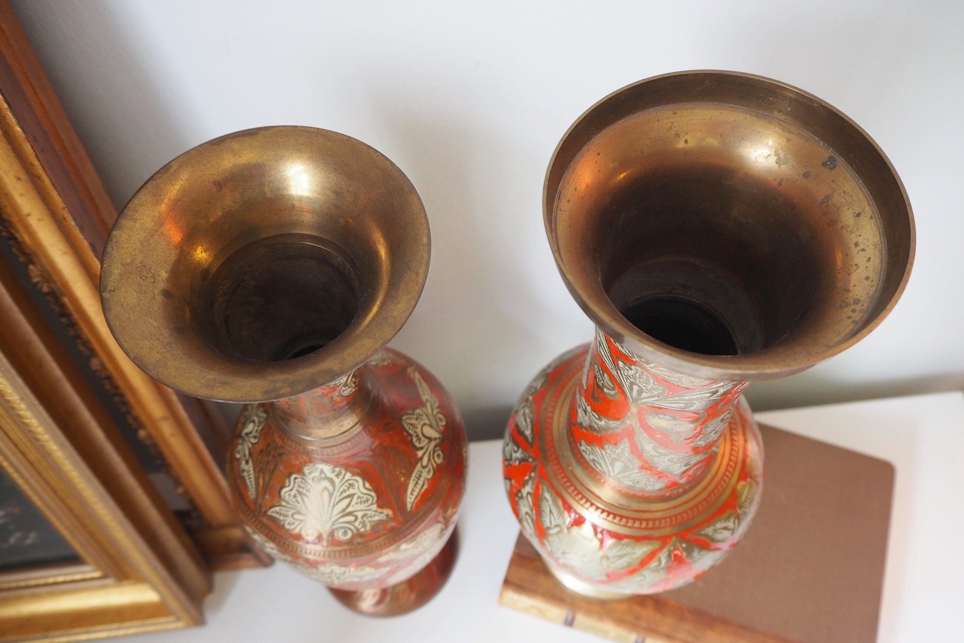 Vintage brass vase | Large enamelled brass vase | Vintage brass vases | Tall brass vase | Vintage vase | Brass and red vase