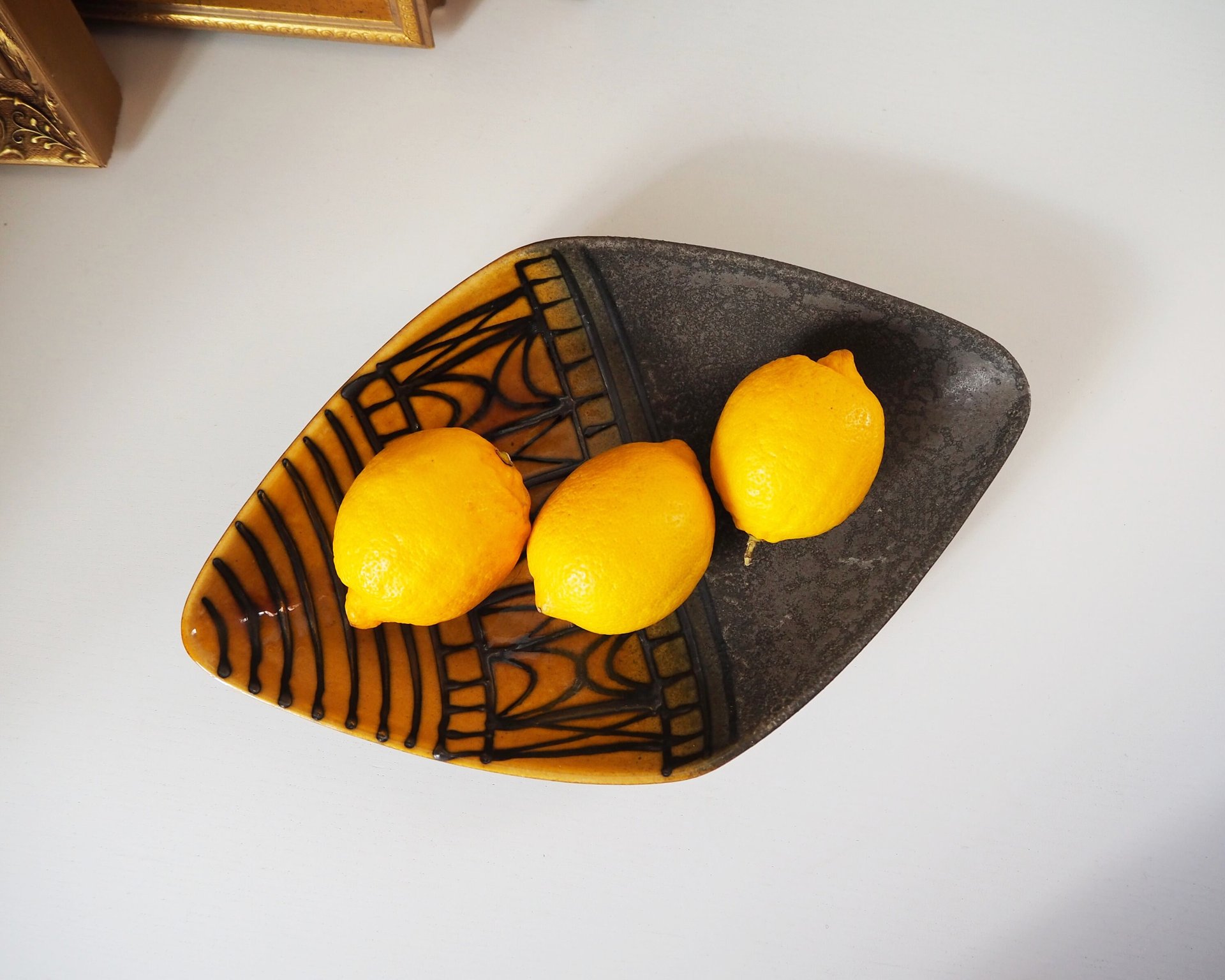 Vintage ceramic bowl | West German pottery | Ceramic fruit bowl | Mid century bowl | Made in West Germany | Vintage fruit bowl