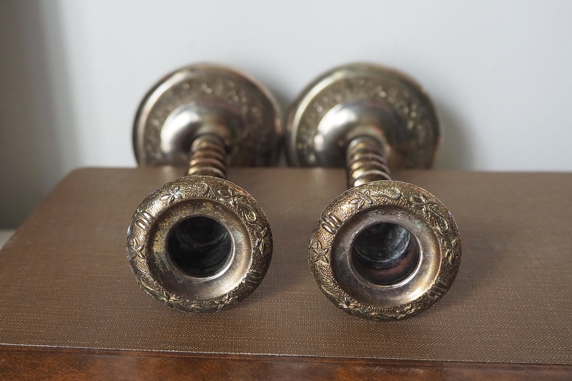 Set of two vintage candlestick holders | Twisted candle holders | Small candlestick holders | Vintage candle holder pair | Made in England