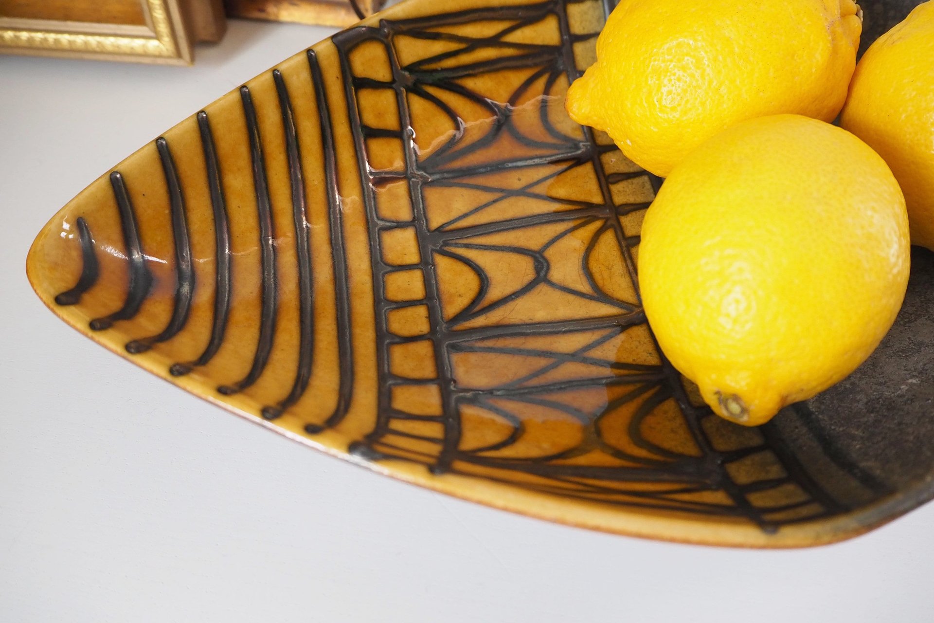 Vintage ceramic bowl | West German pottery | Ceramic fruit bowl | Mid century bowl | Made in West Germany | Vintage fruit bowl
