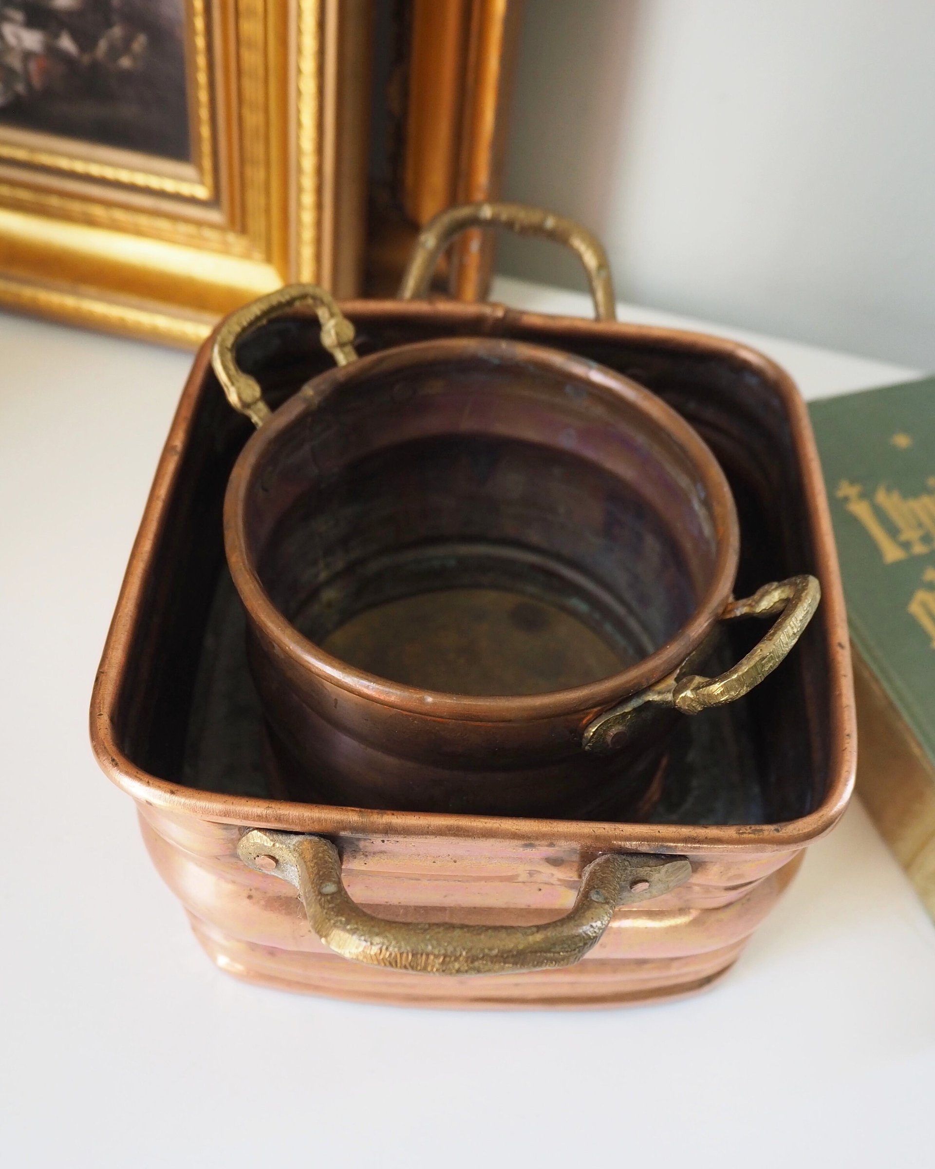 Set of two vintage copper planters | Mismatched copper planters | Round and rectangular copper planters | Vintage planters with handles