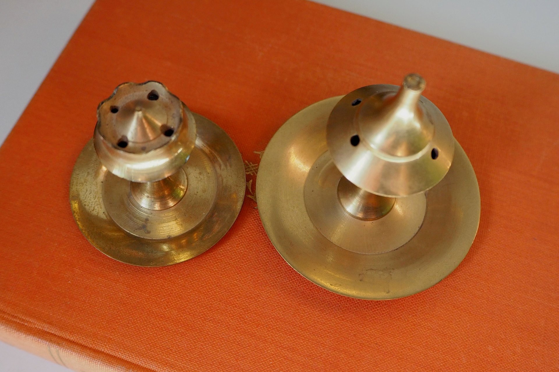 Vintage brass incense holder | Small brass incense holders | Brass incense holders