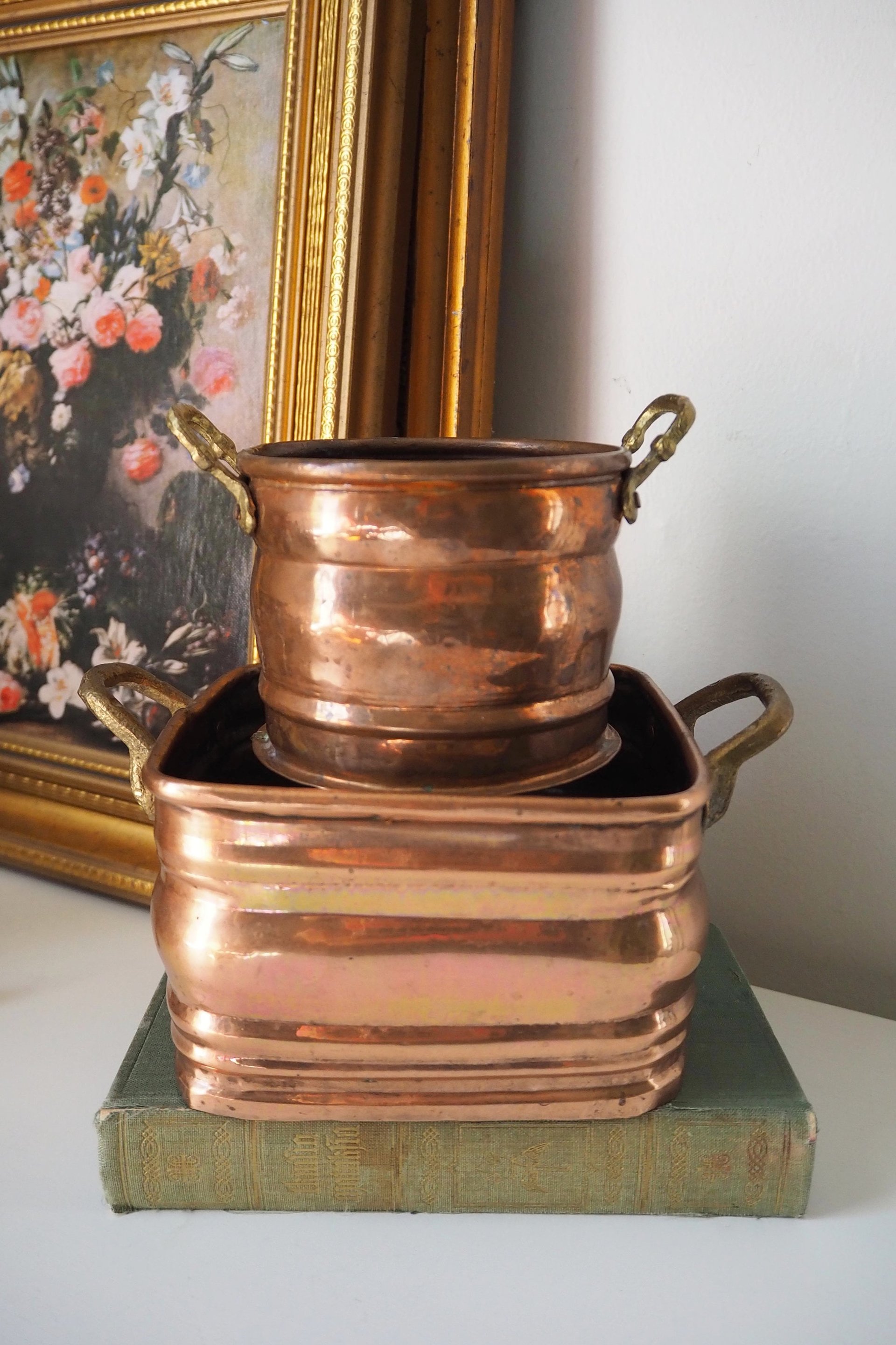 Set of two vintage copper planters | Mismatched copper planters | Round and rectangular copper planters | Vintage planters with handles
