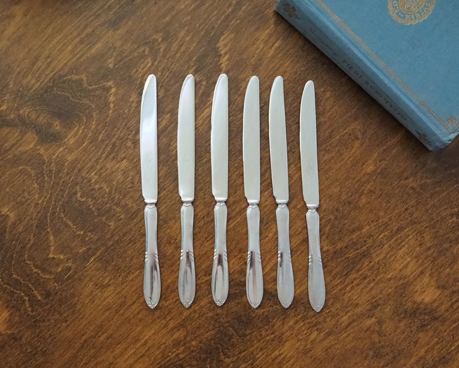 Set of six vintage knives | Nils Johan knives | Vintage stainless steel knives | Vintage knife set | Made in Sweden | Swedish knives