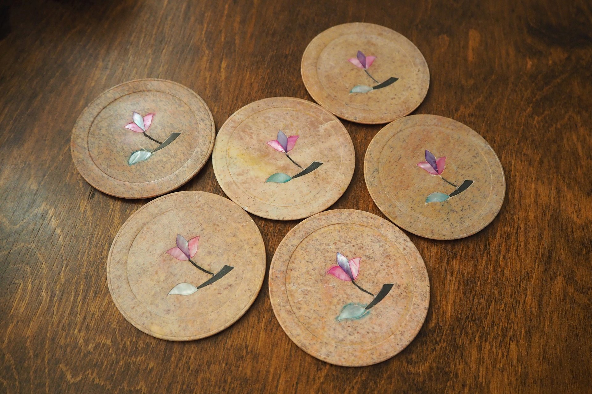 Vintage coasters | Set of six stone coasters with mother of pearl inlays | Vintage stone coaster set | Floral coasters | Marble coasters