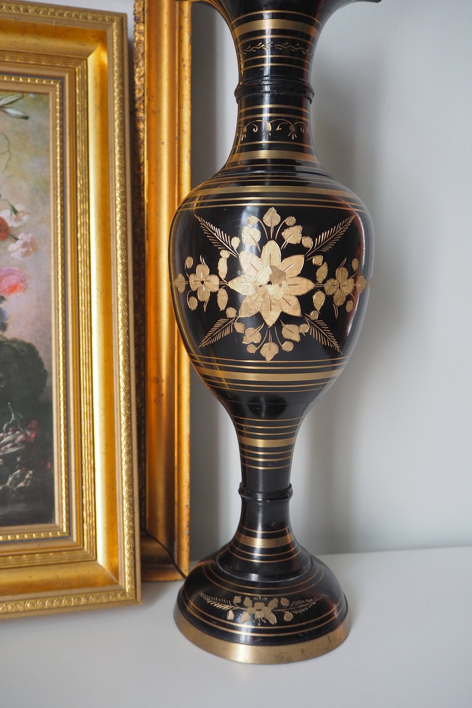 Vintage brass vase | Large vintage vase | Black brass vase | Etched floral brass vase black