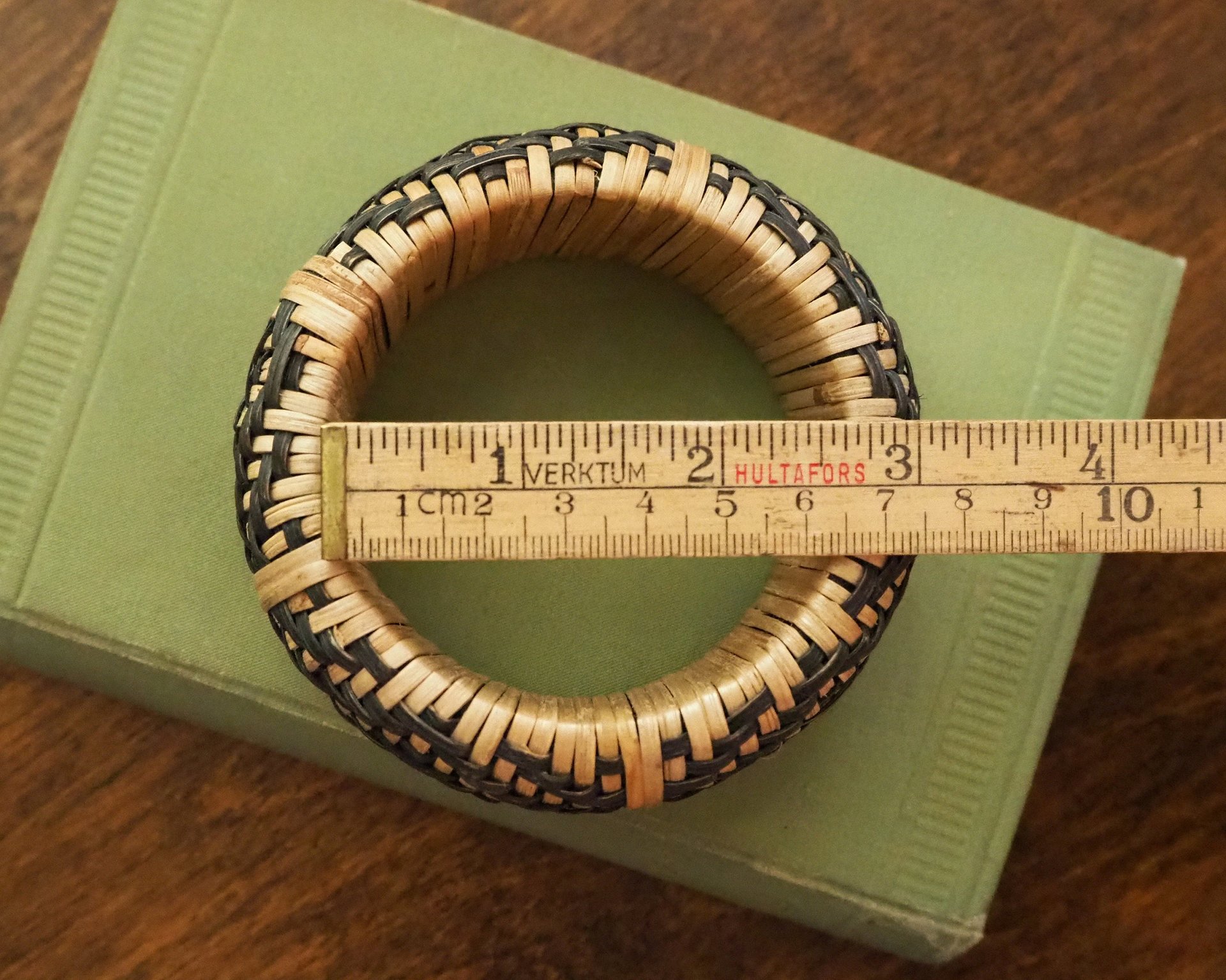 Vintage rattan bangle | Vintage rattan bangle | Chunky rattan bangle | Stacking bangle | Boho bangle bracelet
