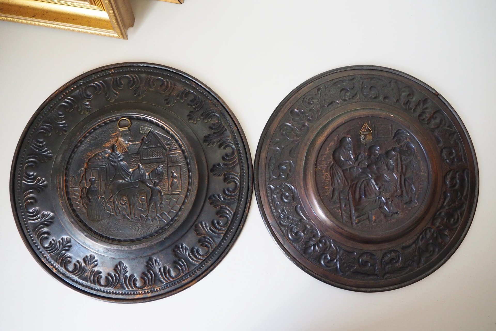 Set of two vintage copper wall plates | Decorative wall plates | Vintage copper plates | Vintage wall decor