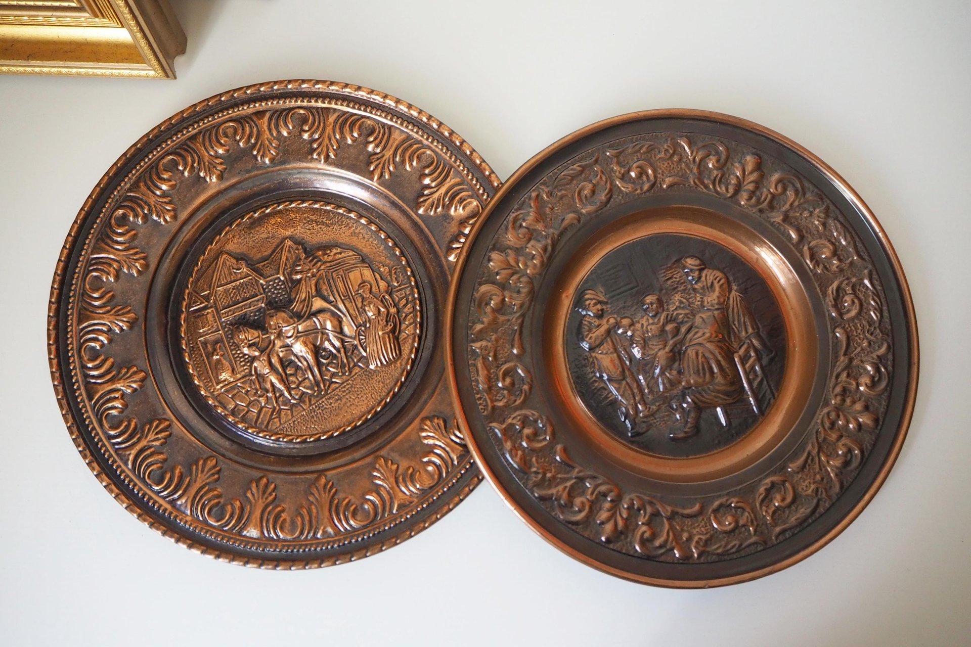 Set of two vintage copper wall plates | Decorative wall plates | Vintage copper plates | Vintage wall decor