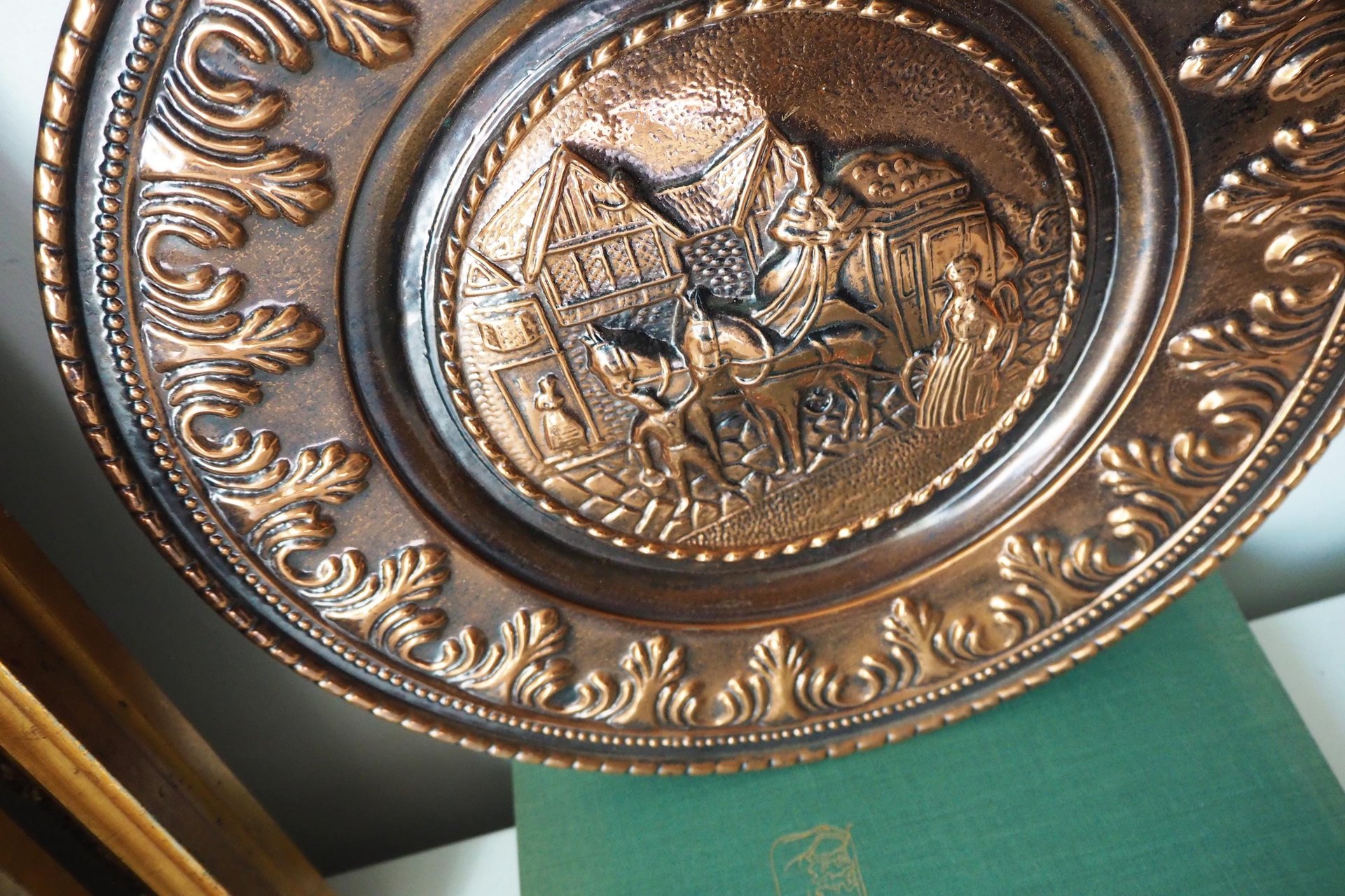Set of two vintage copper wall plates | Decorative wall plates | Vintage copper plates | Vintage wall decor