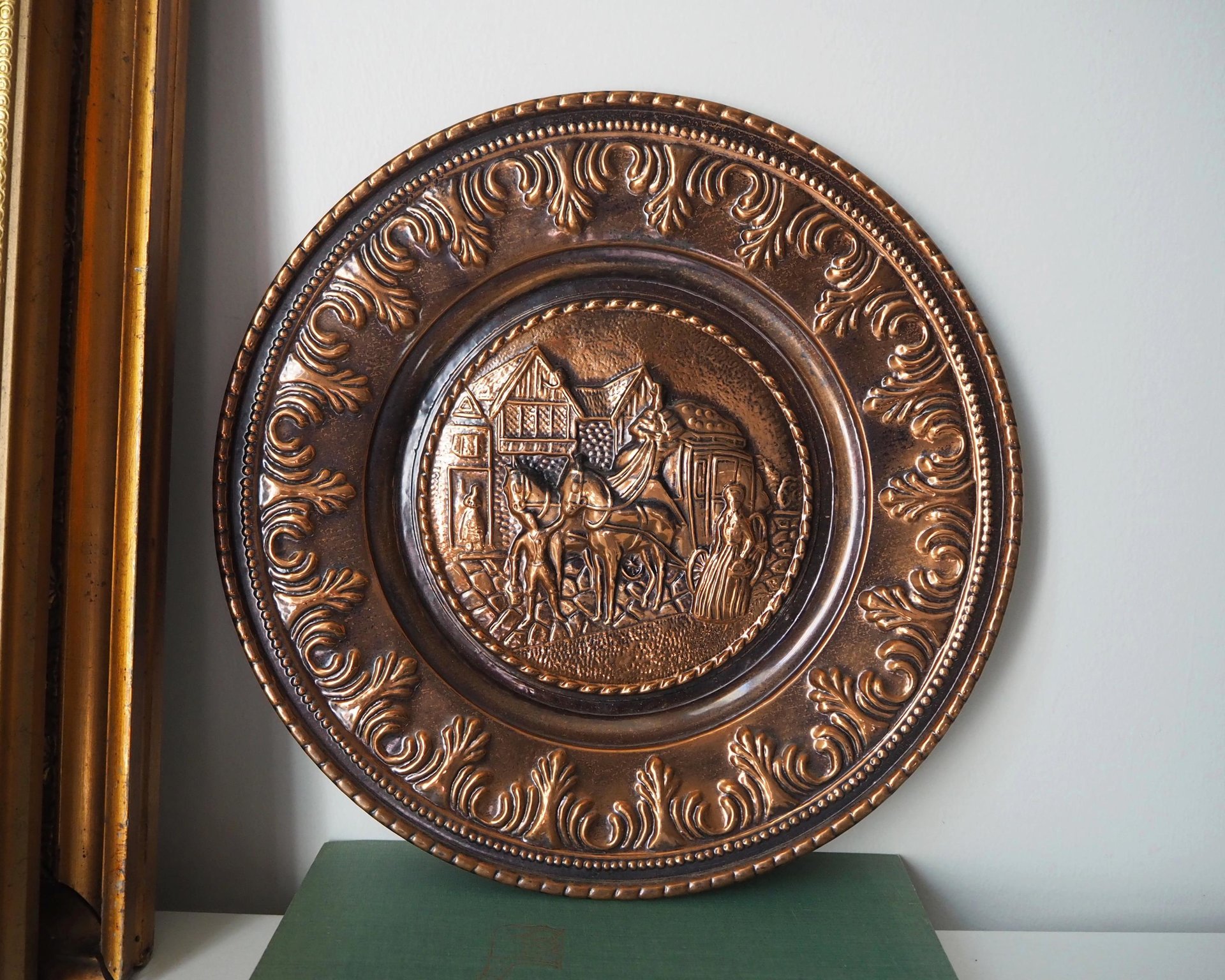 Set of two vintage copper wall plates | Decorative wall plates | Vintage copper plates | Vintage wall decor