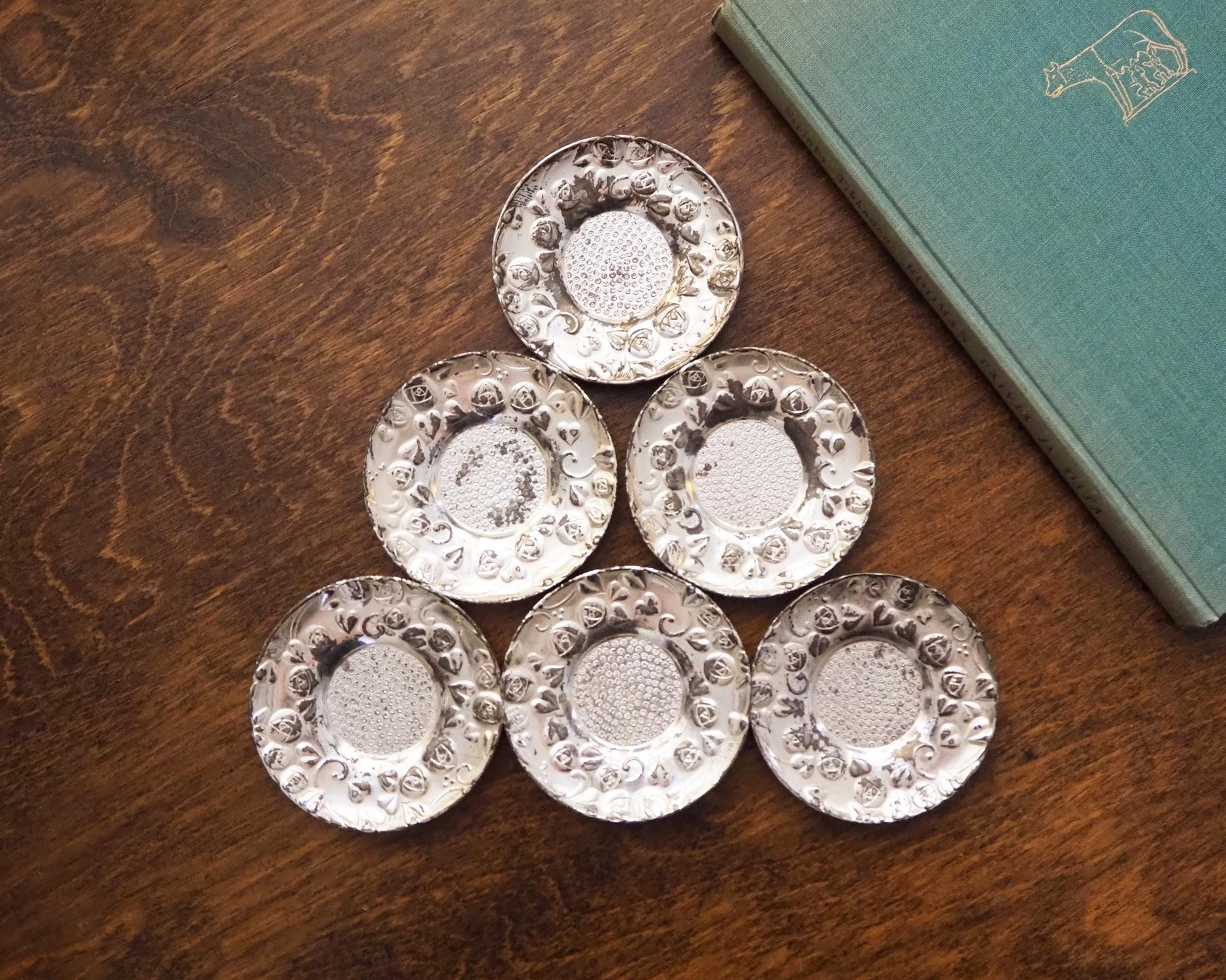 Set of six vintage coasters | Set of silver plated tiny coasters | Vintage silver plated coasters | Silver plated coasters